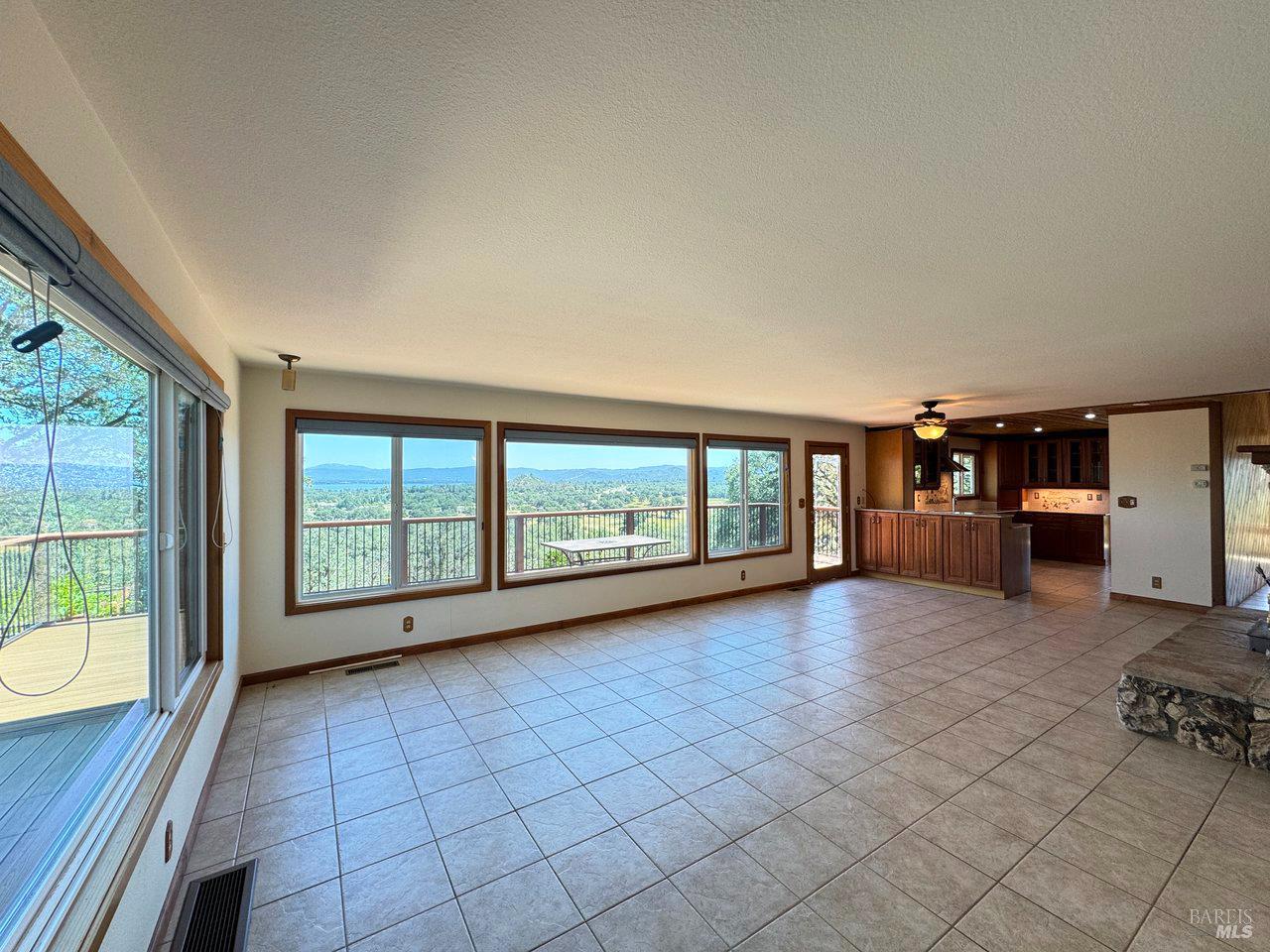 Lakeport, California, 95453, United States, 4 Bedrooms Bedrooms, ,3 BathroomsBathrooms,Residential,For Sale,2015104