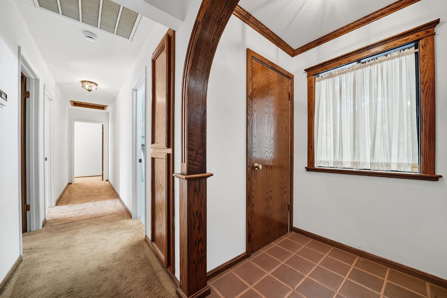 Pine Grove, California, 95665, United States, 3 Bedrooms Bedrooms, ,4 BathroomsBathrooms,Residential,For Sale,1975649