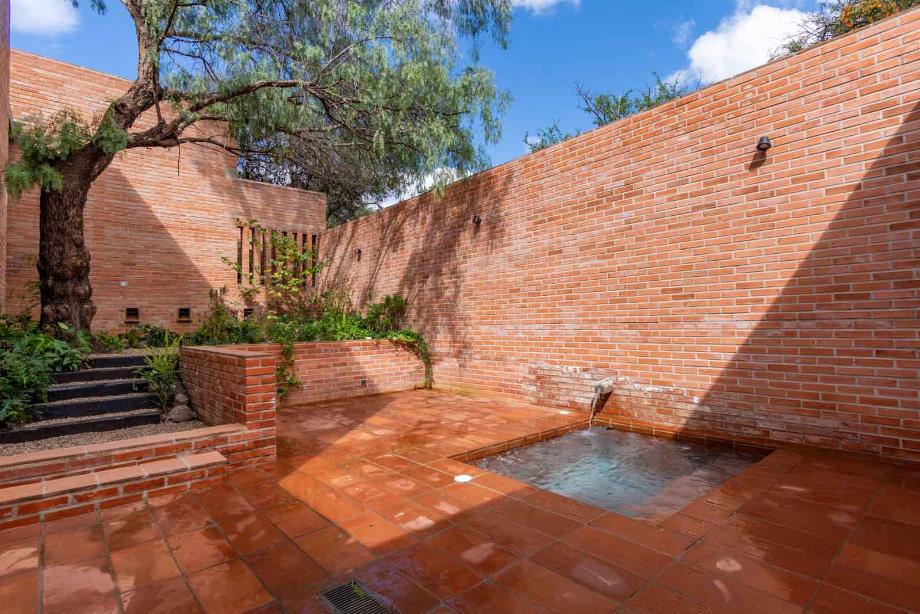 San Miguel de Allende, Guanajuato, 37770, Mexico, 3 Bedrooms Bedrooms, ,3 BathroomsBathrooms,Residential,For Sale,1947895