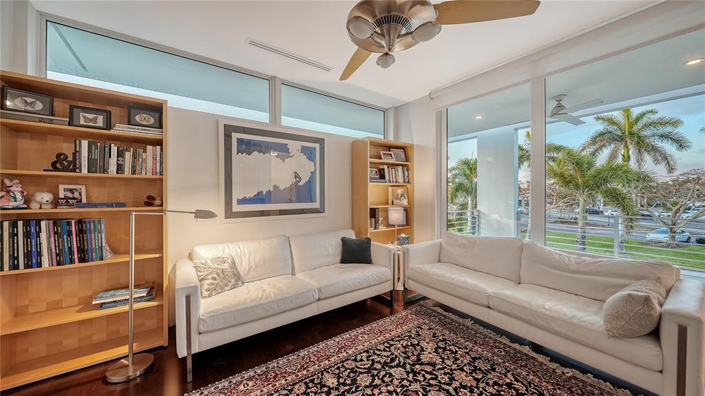 Sarasota, Florida, 34236, United States, 3 Bedrooms Bedrooms, ,5 BathroomsBathrooms,Residential,For Sale,1908406