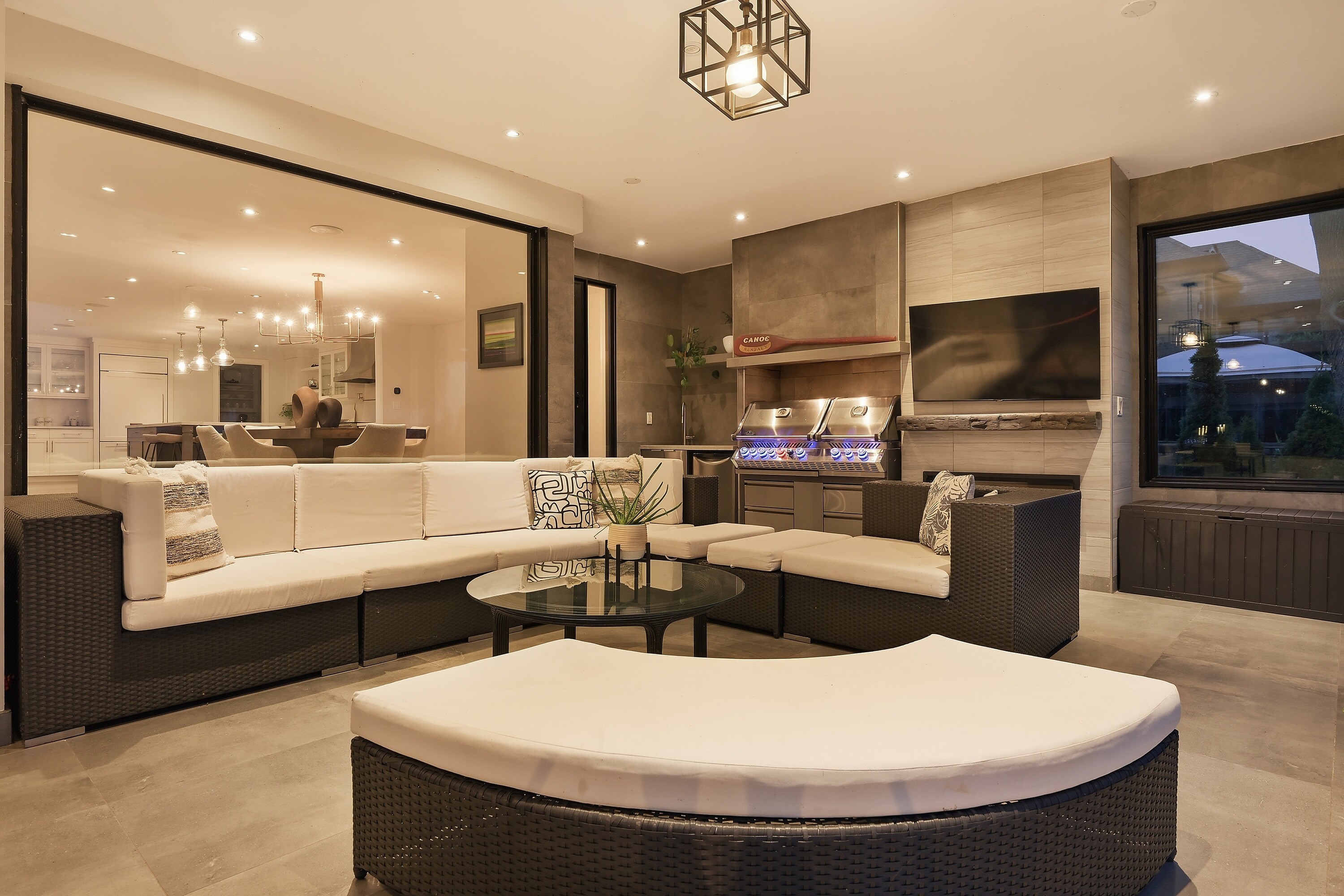  Stunning Waterfront Residence - 物件實景