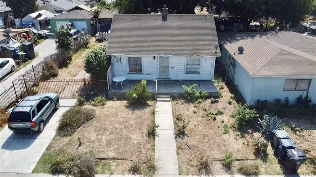 Compton, California, 90221, United States, 9 Bedrooms Bedrooms, ,Residential,For Sale,1982373