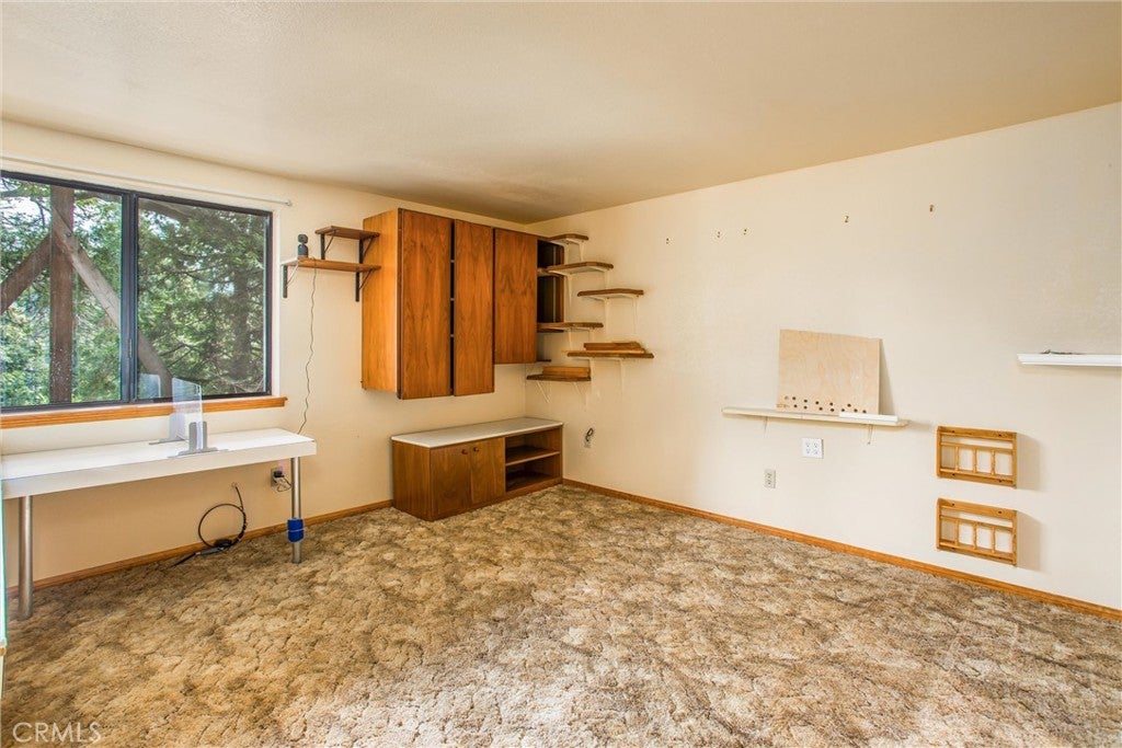 Crestline, California, 92325, United States, 3 Bedrooms Bedrooms, ,4 BathroomsBathrooms,Residential,For Sale,1836283