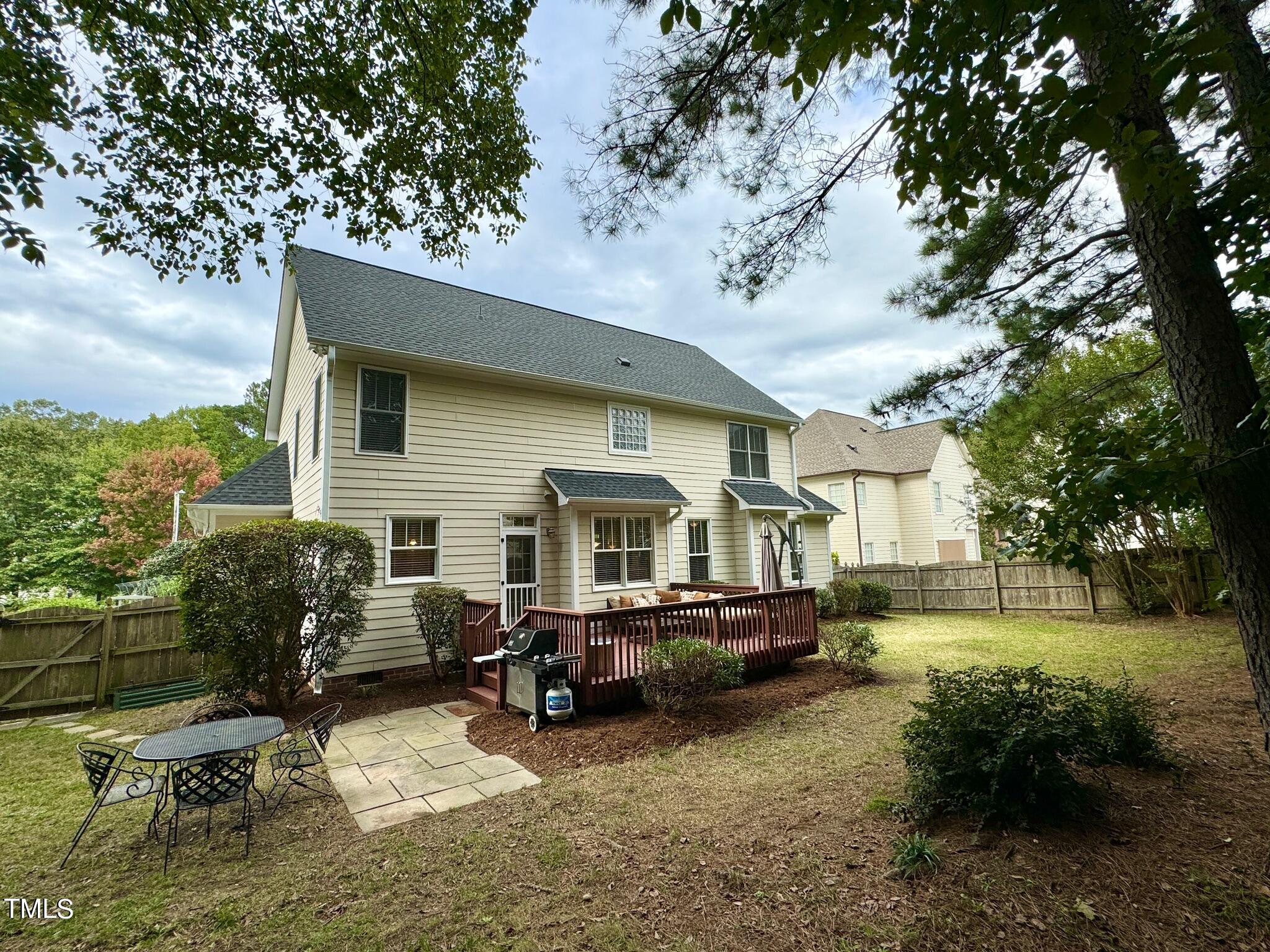 8607 Eagle View Drive, Durham, North Carolina, 27713, United States, 3 Bedrooms Bedrooms, ,3 BathroomsBathrooms,Residential,For Sale,8607 Eagle View Drive,1625950