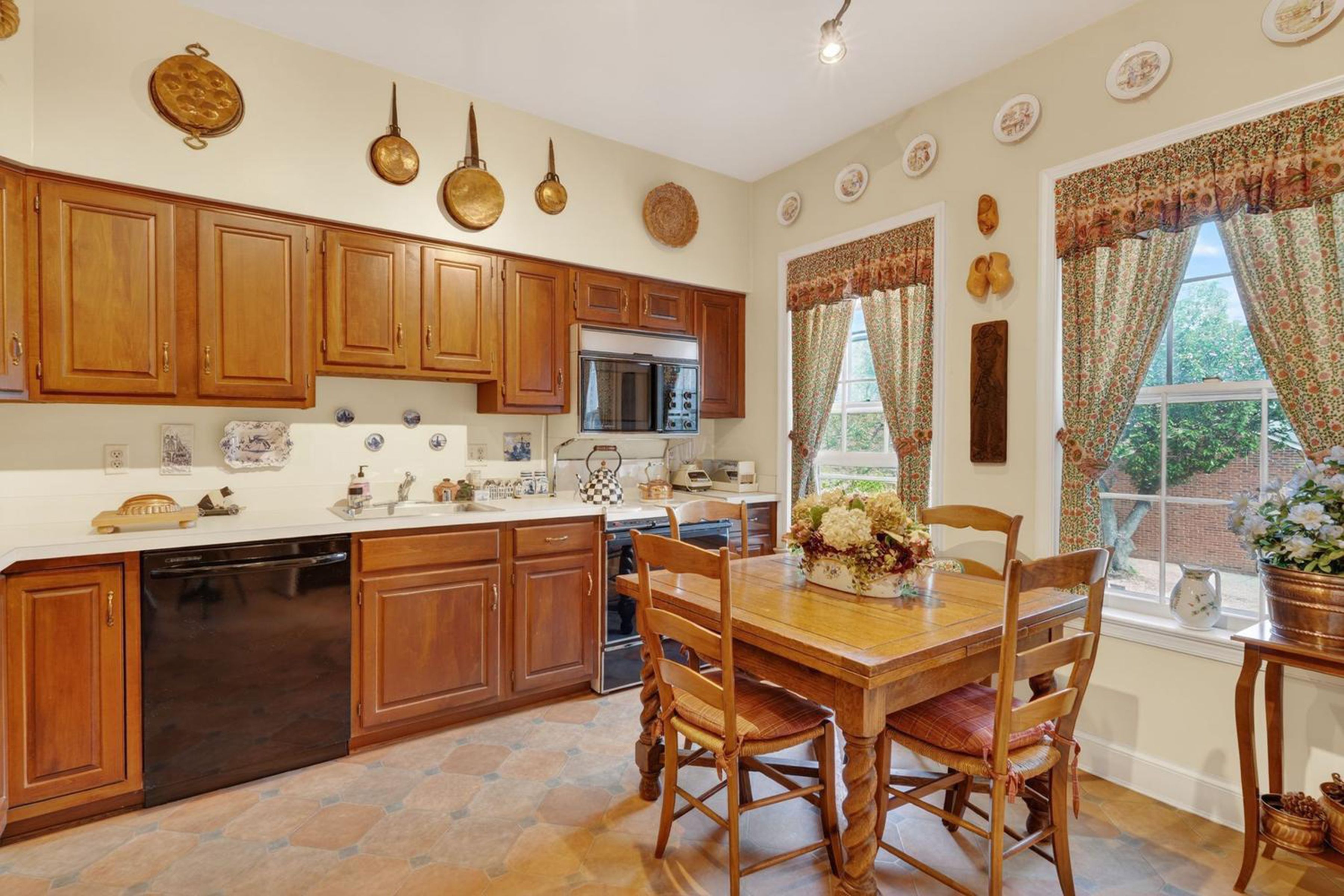  3616 Winfield Lane NW, Washington, DC, 20007 - 物件實景