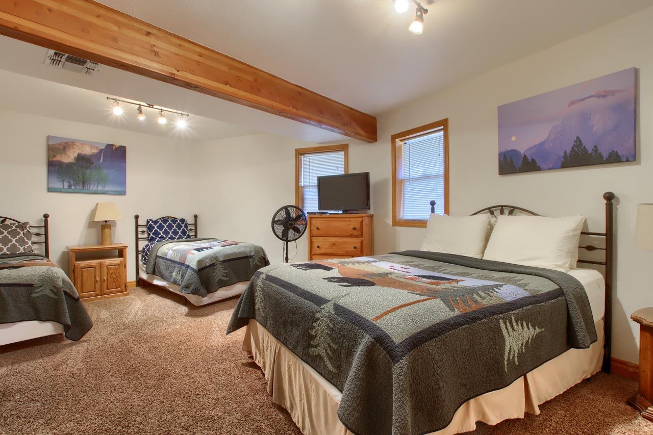 7466 Yosemite Park Way, Yosemite, California, 95389, United States, 3 Bedrooms Bedrooms, ,3 BathroomsBathrooms,Residential,For Sale,7466 Yosemite Park Way,1408920