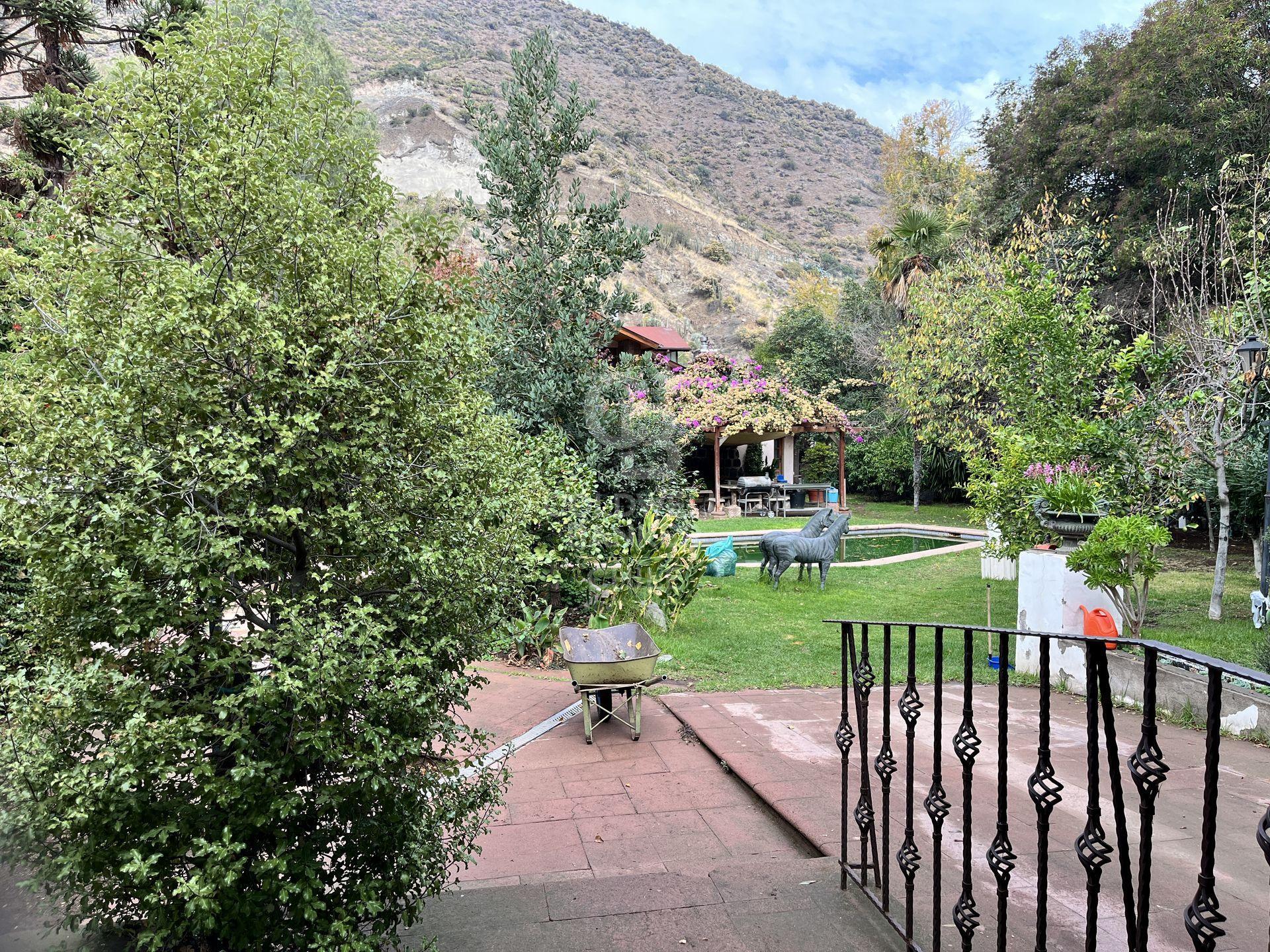 Lo Barnechea, Chile, 5 Bedrooms Bedrooms, ,4 BathroomsBathrooms,Residential,For Sale,1846882