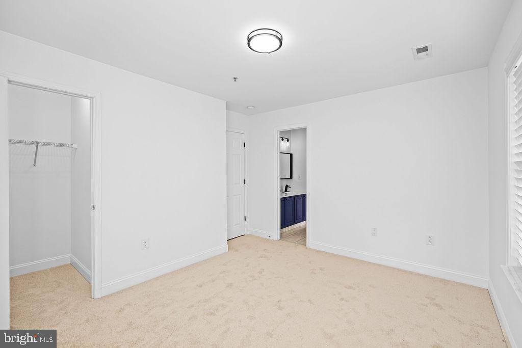 Upper Marlboro, Maryland, 20772, United States, 5 Bedrooms Bedrooms, ,4 BathroomsBathrooms,Residential,For Sale,1988890