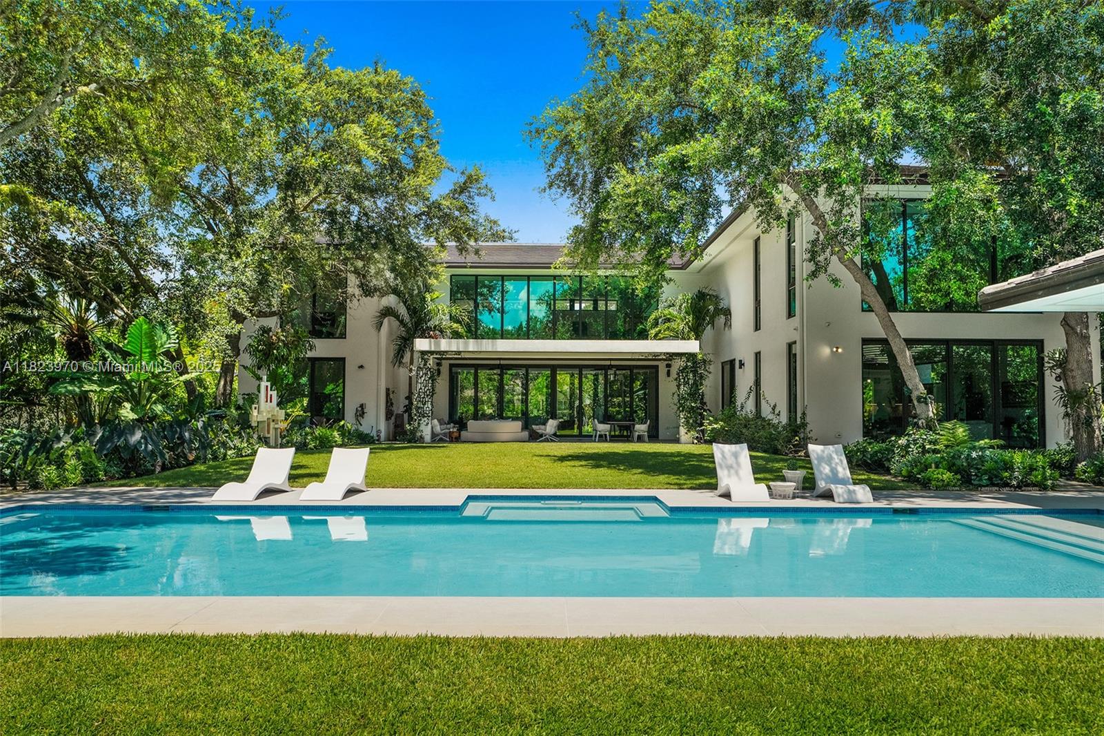Pinecrest, Florida, 33156, United States, 7 Bedrooms Bedrooms, ,9 BathroomsBathrooms,Residential,For Sale,1885152