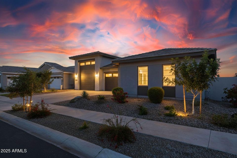 Queen Creek, Arizona, 85142, United States, 3 Bedrooms Bedrooms, ,3 BathroomsBathrooms,Residential,For Sale,2006061