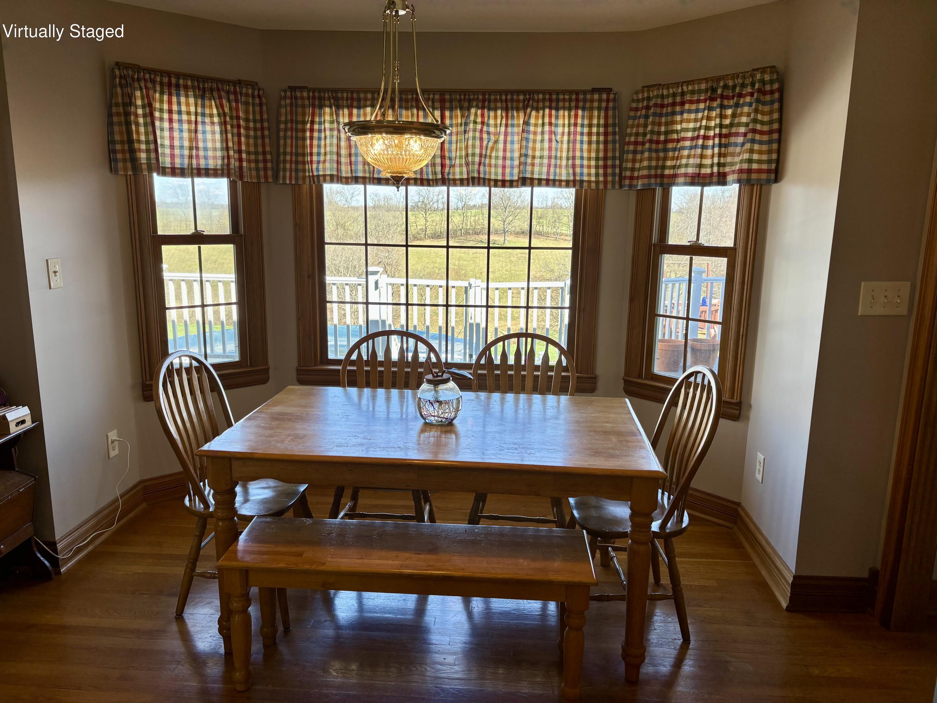 Dry Ridge, Kentucky, 41035, United States, 5 Bedrooms Bedrooms, ,4 BathroomsBathrooms,Residential,For Sale,1818074