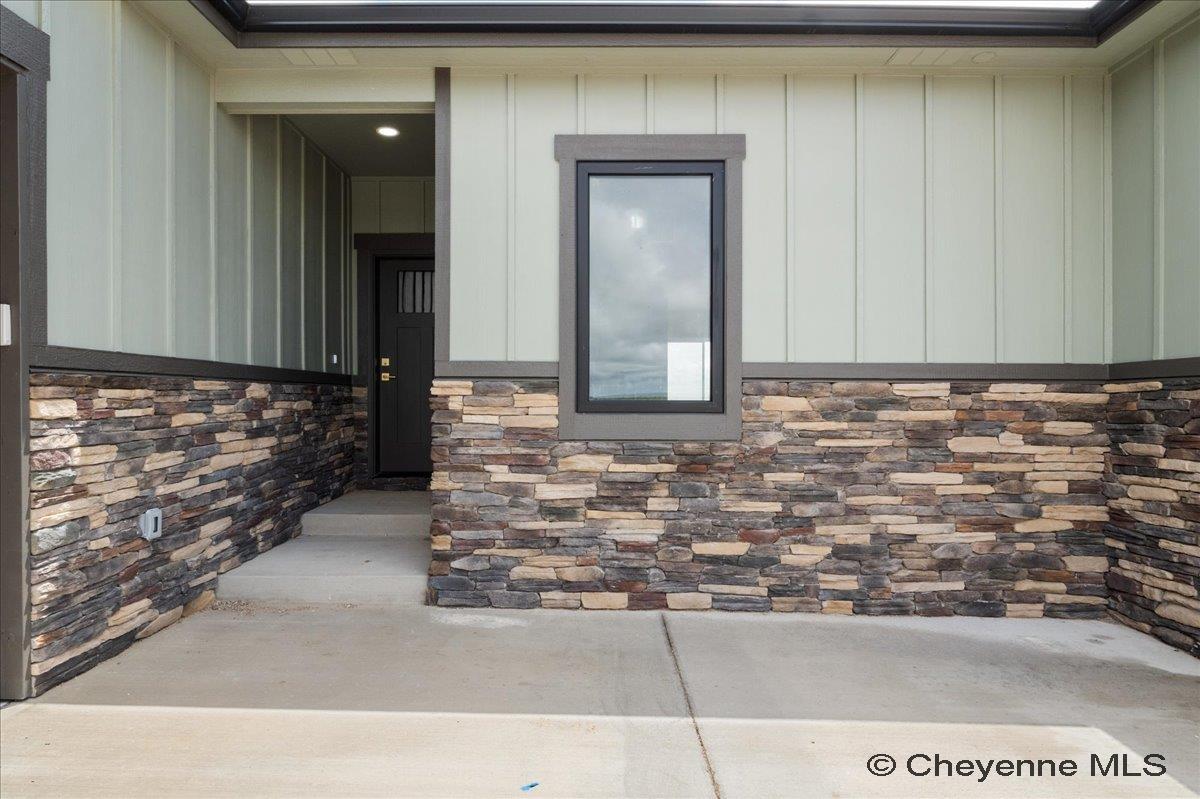 Carpenter, Wyoming, 82054, United States, 3 Bedrooms Bedrooms, ,2 BathroomsBathrooms,Residential,For Sale,1850157