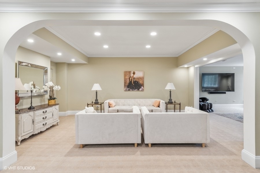 Wayne, Illinois, 60184, United States, 5 Bedrooms Bedrooms, ,7 BathroomsBathrooms,Residential,For Sale,2006495