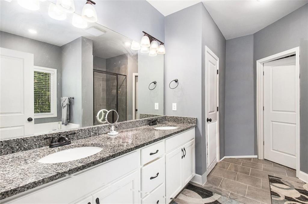 Covington, Georgia, 30014, United States, 5 Bedrooms Bedrooms, ,4 BathroomsBathrooms,Residential,For Sale,1885904