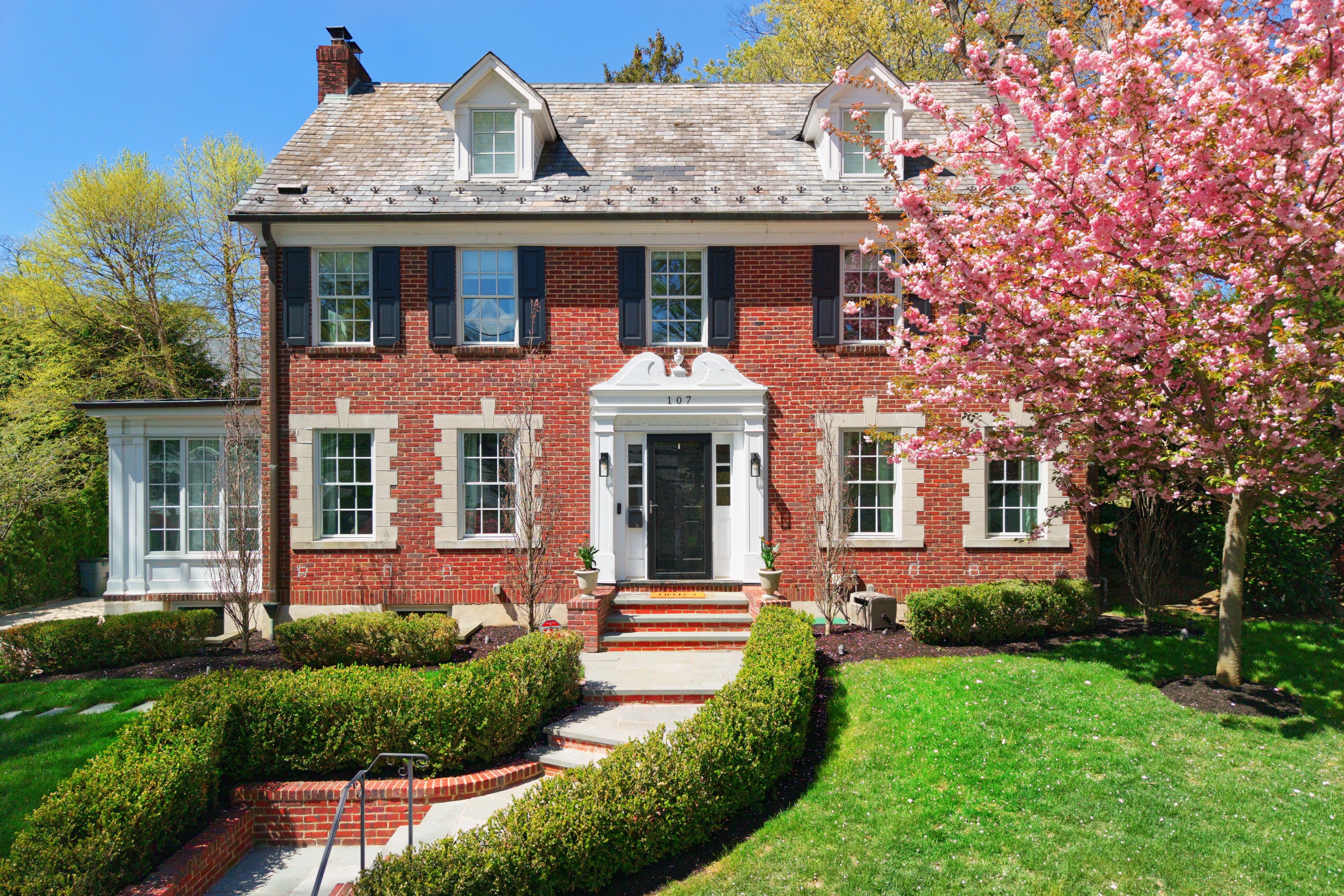  107 Manhasset Woods Road, Manhasset, NY, 11030 - 物件實景