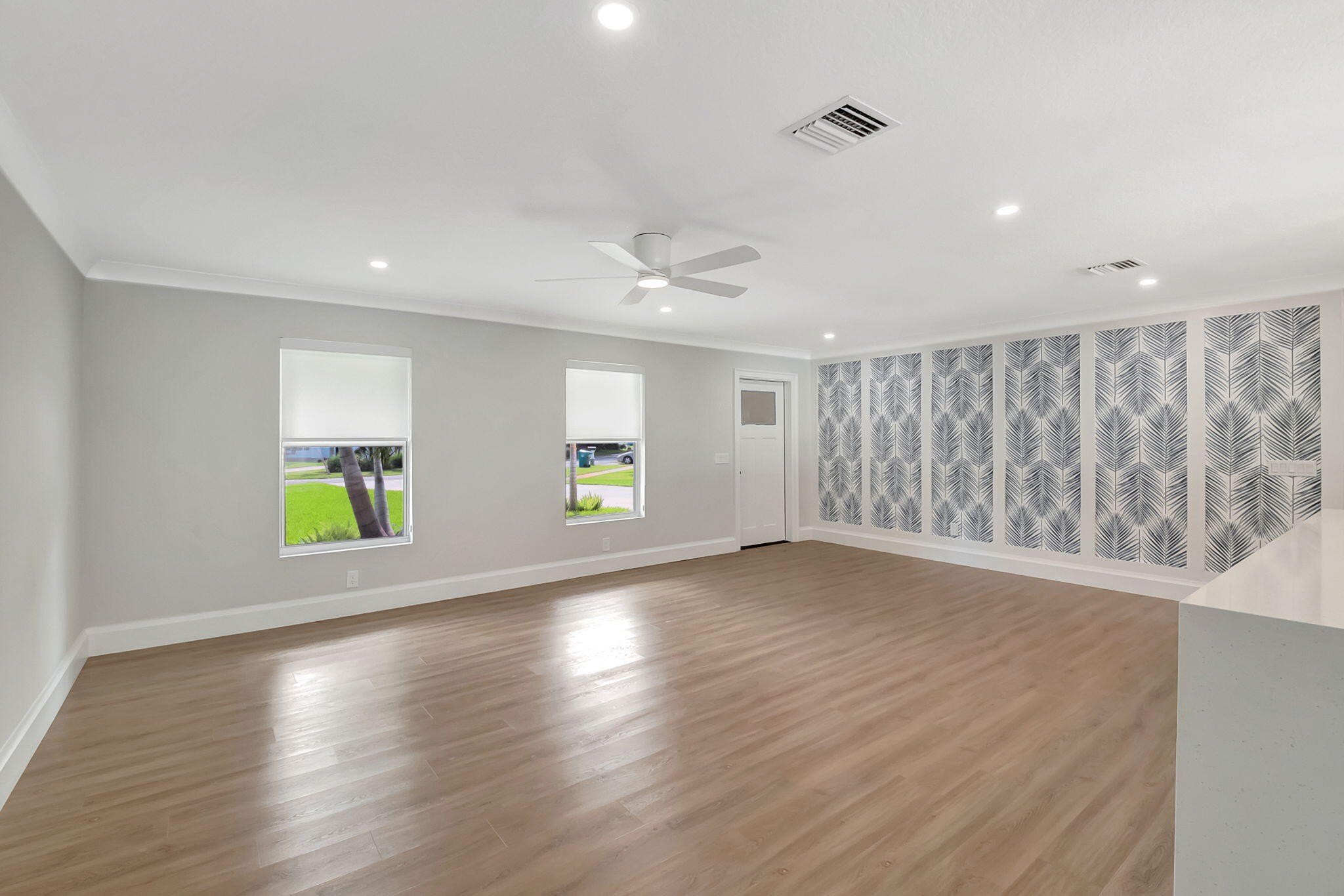 Boynton Beach, Florida, 33435, United States, 3 Bedrooms Bedrooms, ,2 BathroomsBathrooms,Residential,For Sale,1987392