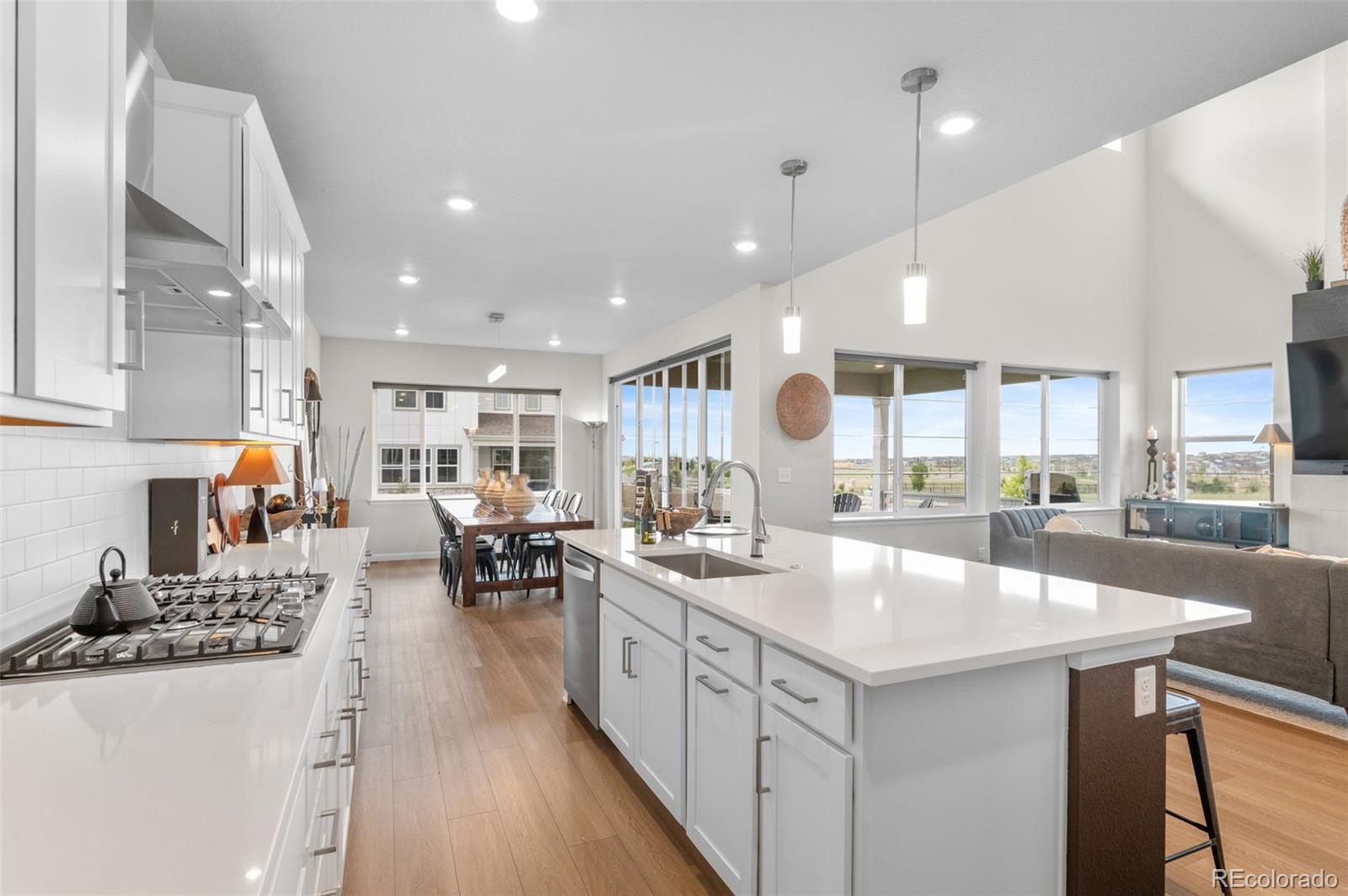 Aurora, Colorado, 80019, United States, 4 Bedrooms Bedrooms, ,2 BathroomsBathrooms,Residential,For Sale,1912379