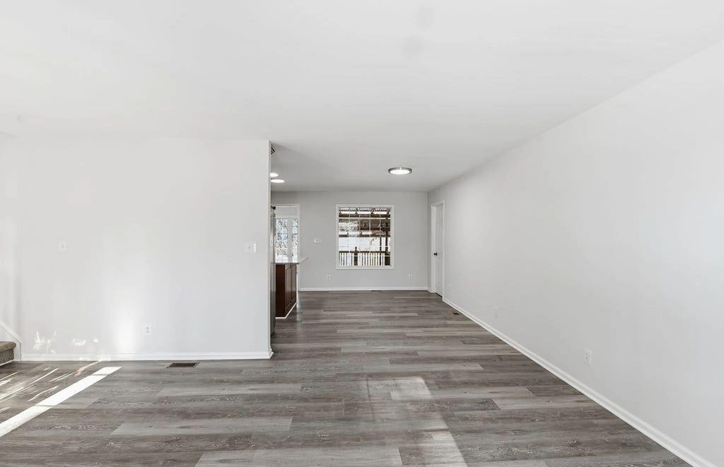 Newport News, Virginia, 23608, United States, 4 Bedrooms Bedrooms, ,4 BathroomsBathrooms,Residential,For Sale,2006290