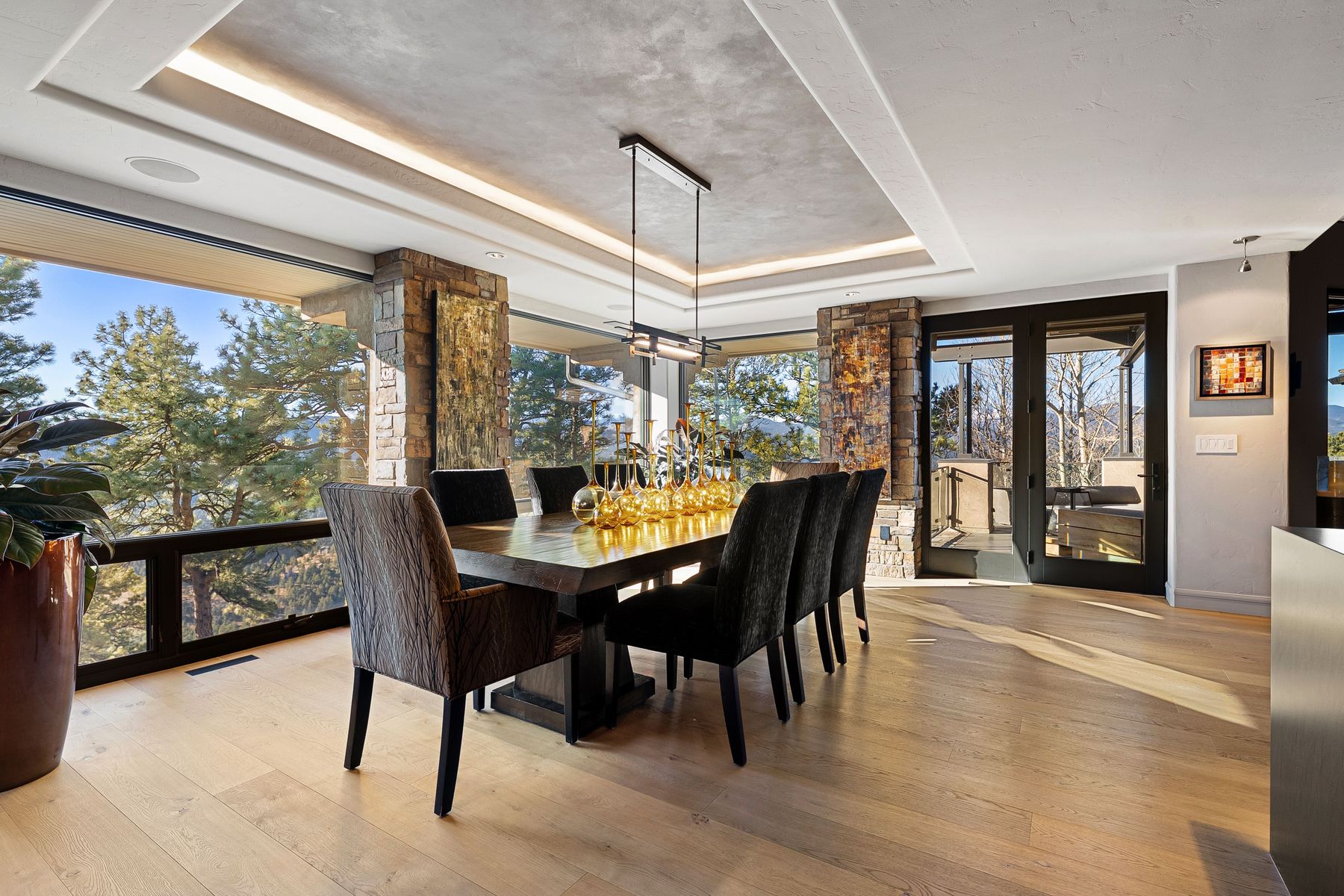  Premium Location with Unobstructed Front Range Views - 物件實景
