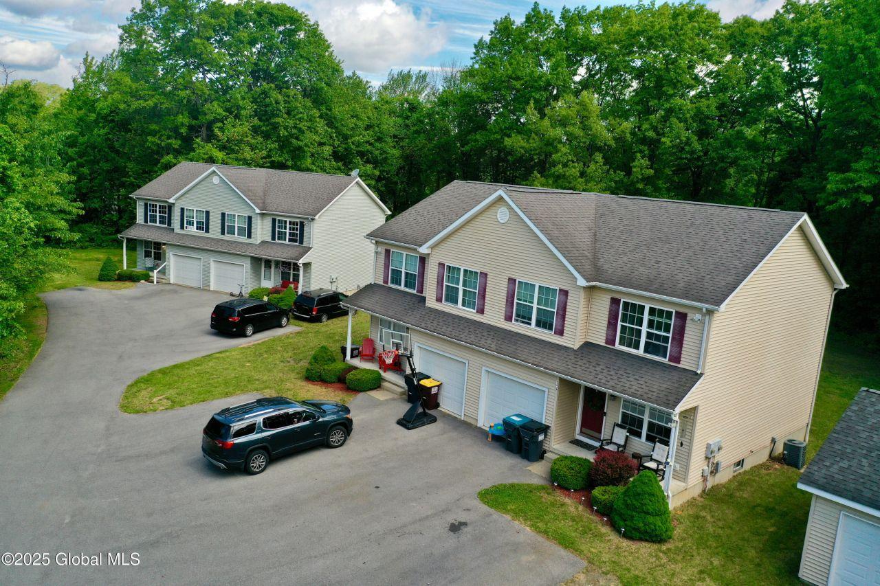 Halfmoon, New York, 12065, United States, 6 Bedrooms Bedrooms, ,6 BathroomsBathrooms,Residential,For Sale,1840061