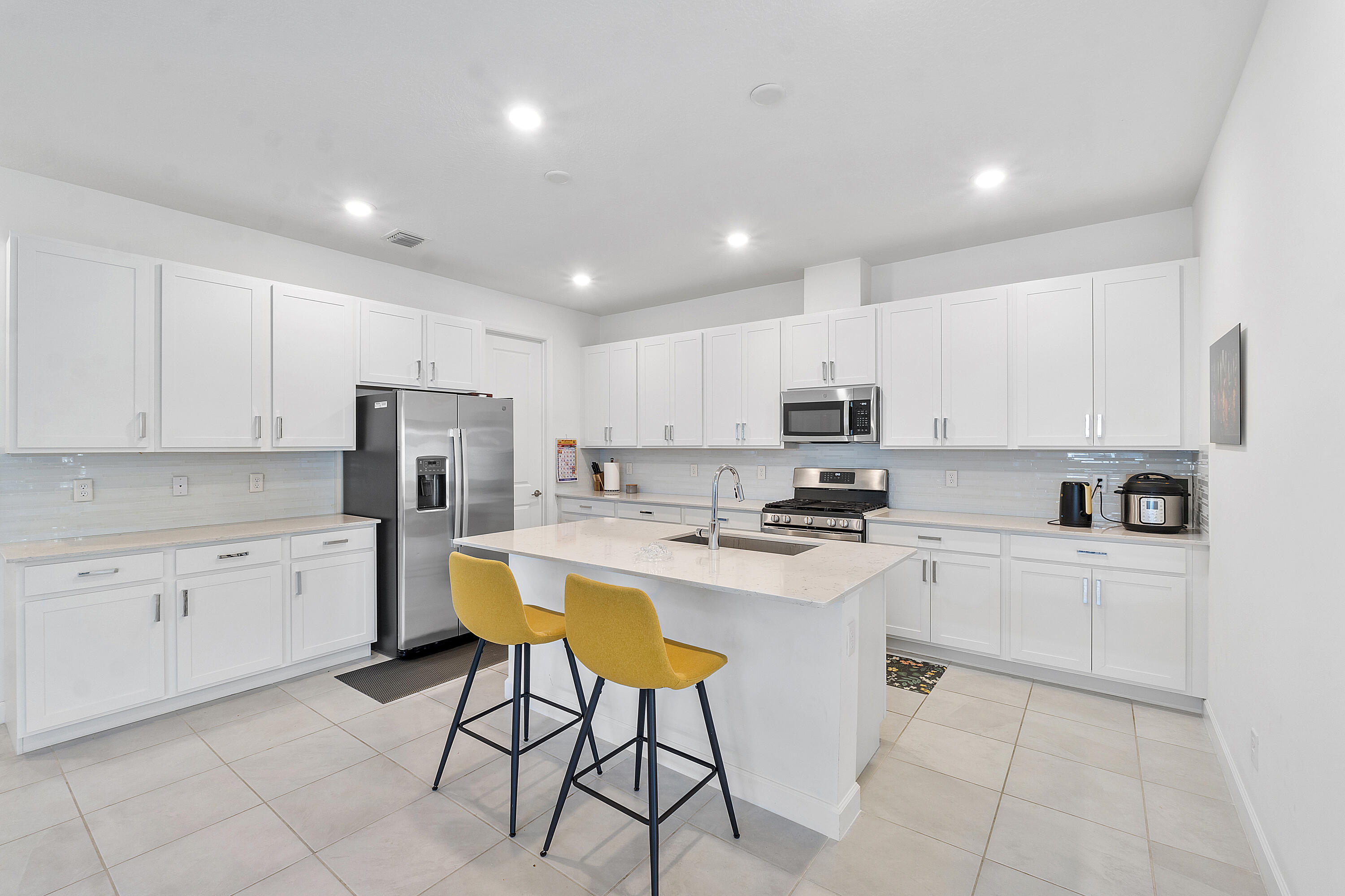 Loxahatchee, Florida, 33470, United States, 3 Bedrooms Bedrooms, ,2 BathroomsBathrooms,Residential,For Sale,1762338