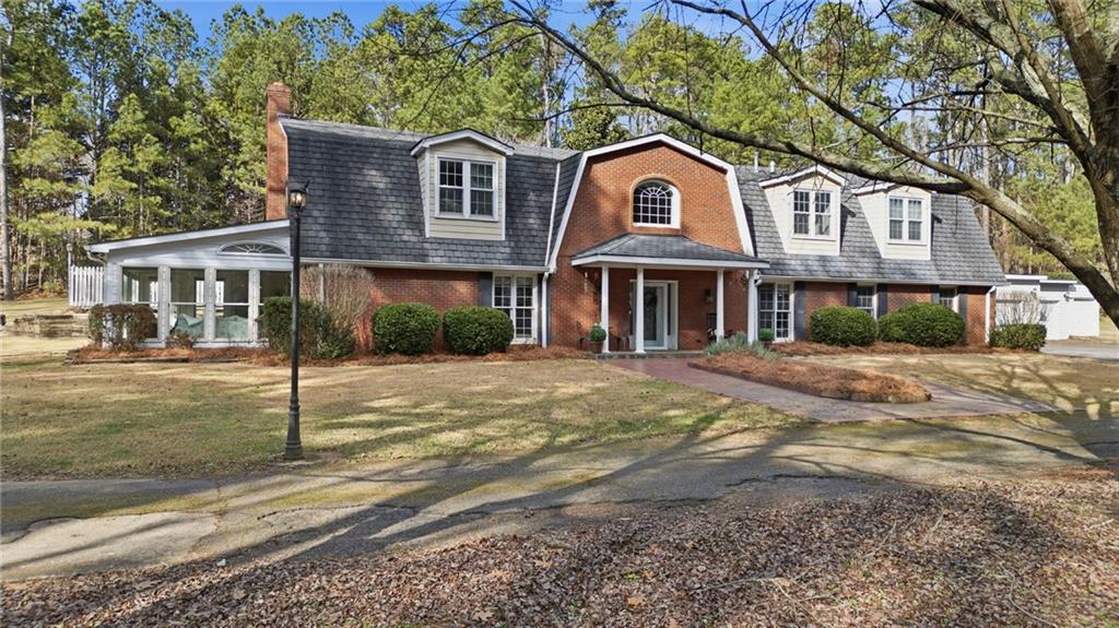 Cumming, Georgia, 30041, United States, 6 Bedrooms Bedrooms, ,5 BathroomsBathrooms,Residential,For Sale,2012319