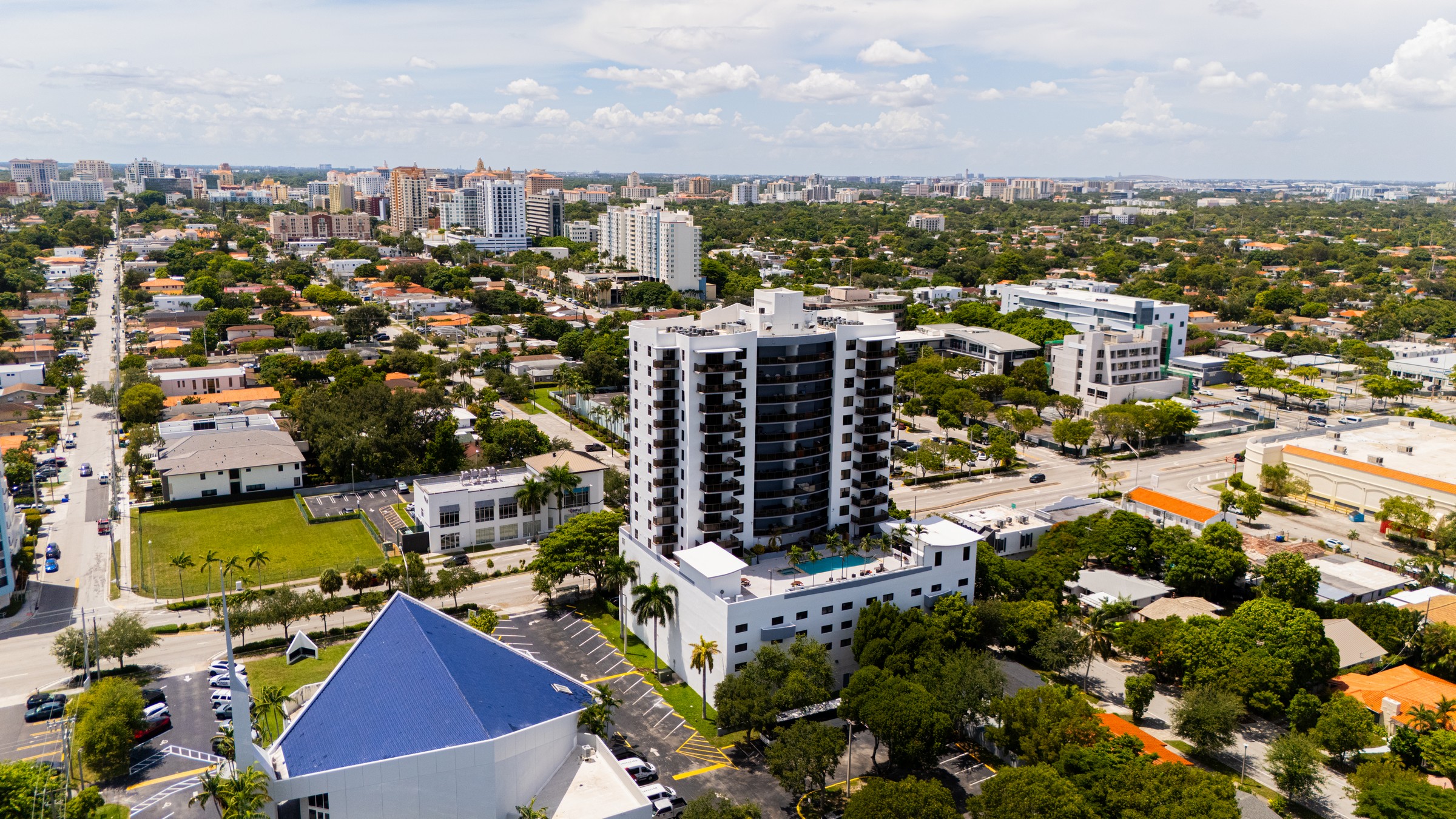  2301 SW 27th Ave, Miami, FL, 33145 - 物件實景
