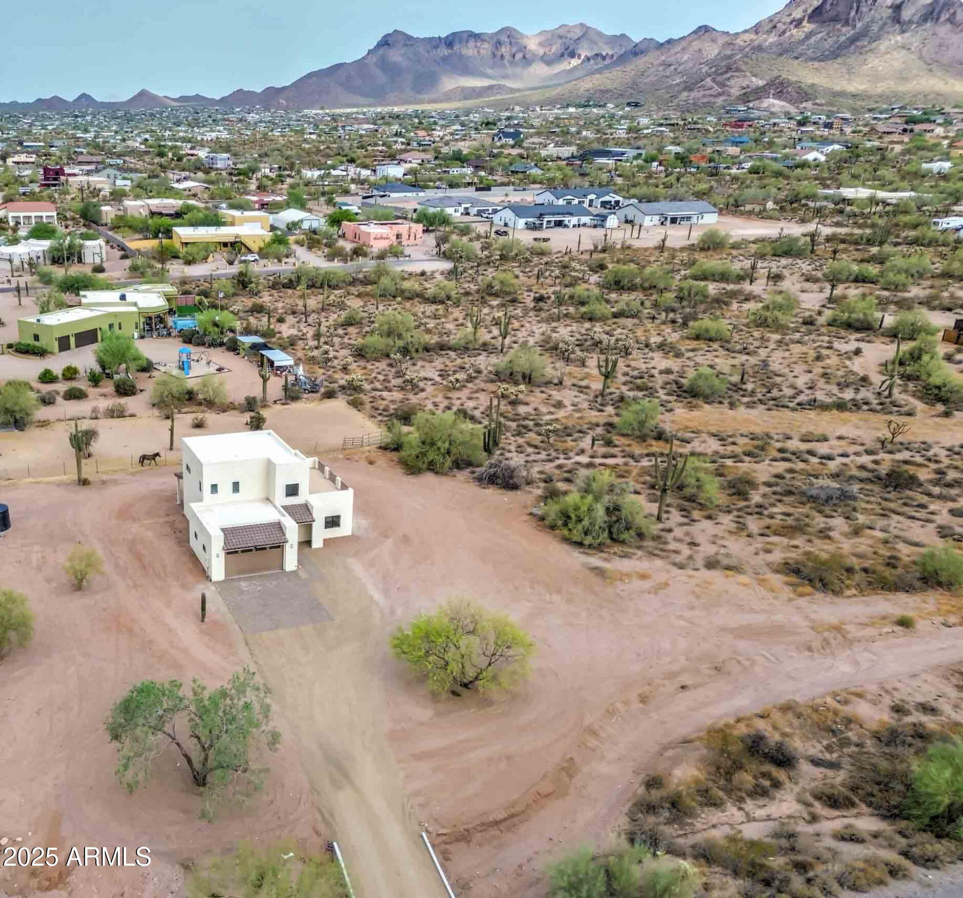Apache Junction, Arizona, 85119, United States, 3 Bedrooms Bedrooms, ,Residential,For Sale,1917625