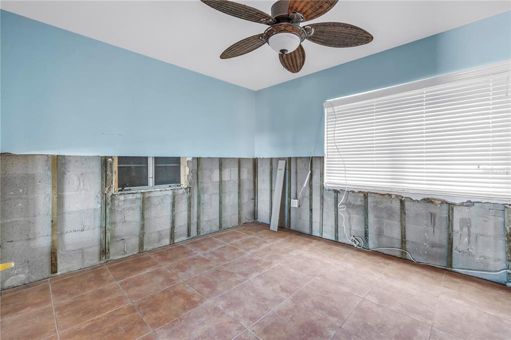 St Pete Beach, Florida, 33706, United States, 3 Bedrooms Bedrooms, ,2 BathroomsBathrooms,Residential,For Sale,1942197