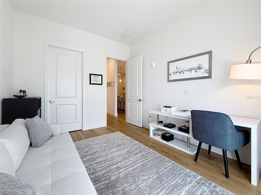 St Petersburg, Florida, 33701, United States, 2 Bedrooms Bedrooms, ,2 BathroomsBathrooms,Residential,For Sale,1889931