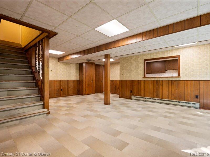 Inkster, Michigan, 48141, United States, 3 Bedrooms Bedrooms, ,3 BathroomsBathrooms,Residential,For Sale,1983266