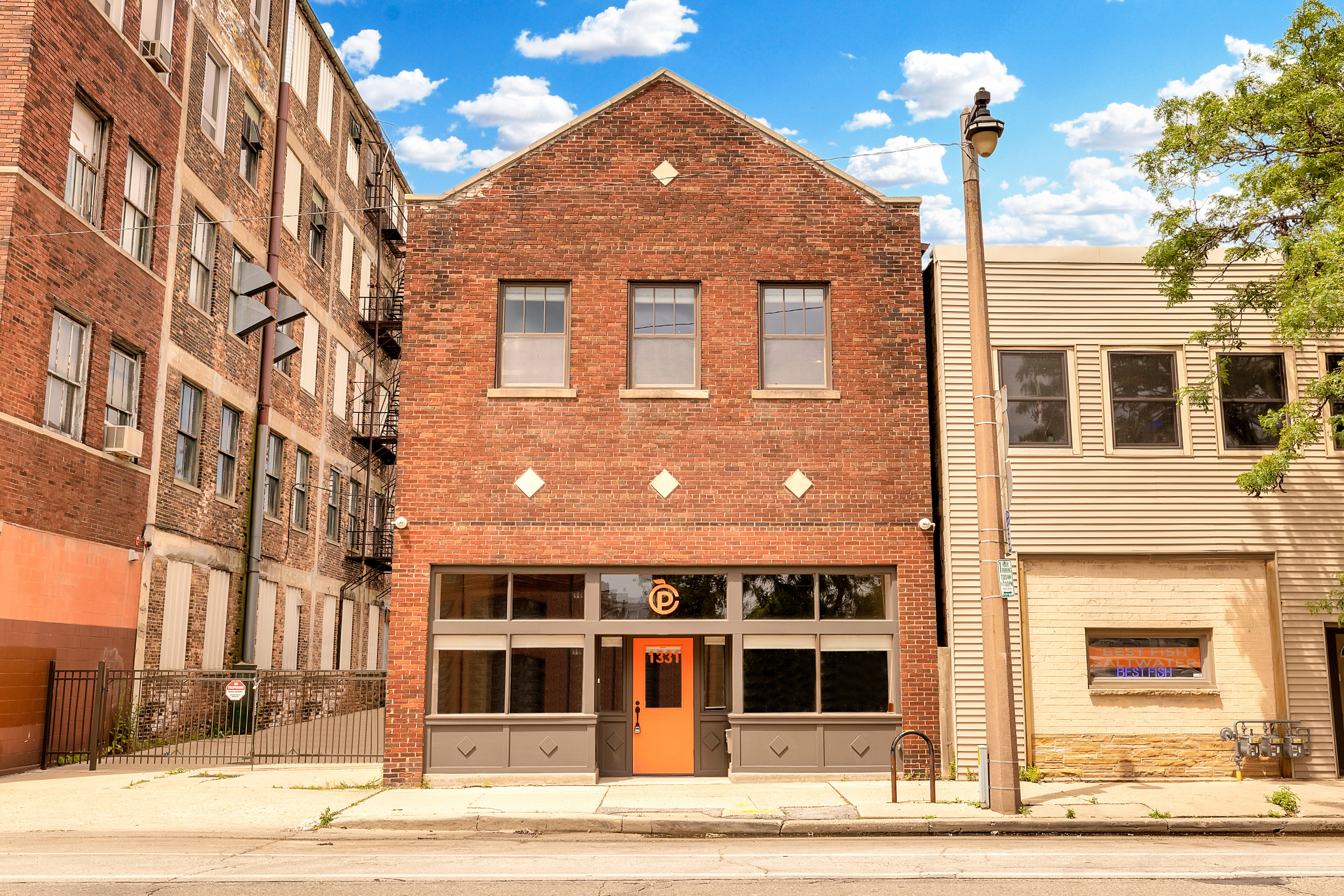  Historic Mixed Use Building in Downtown Milwaukee - 物件實景