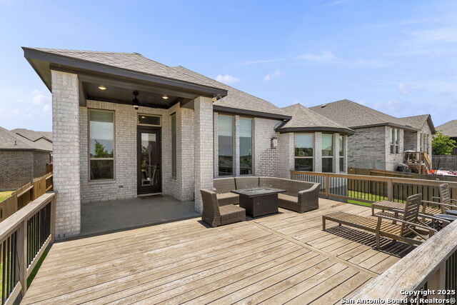 San Antonio, Texas, 78253, United States, 5 Bedrooms Bedrooms, ,4 BathroomsBathrooms,Residential,For Sale,1857889