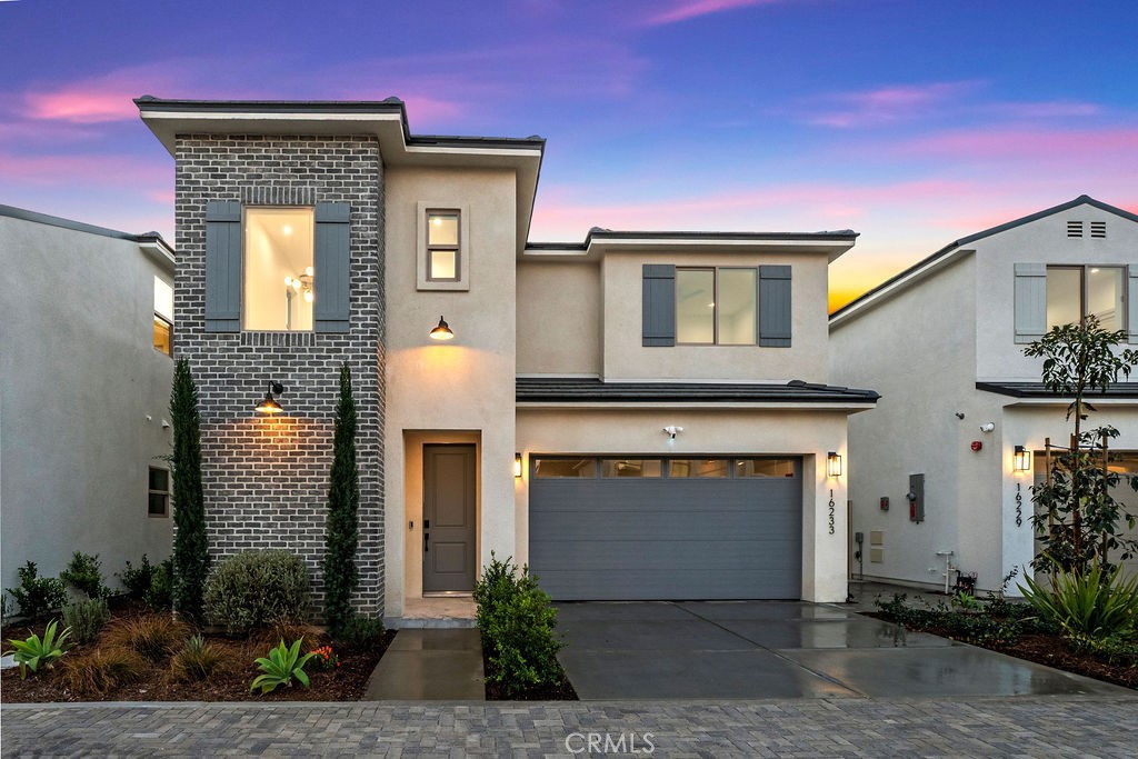 Paramount, California, 90723, United States, 4 Bedrooms Bedrooms, ,3 BathroomsBathrooms,Residential,For Sale,1926475