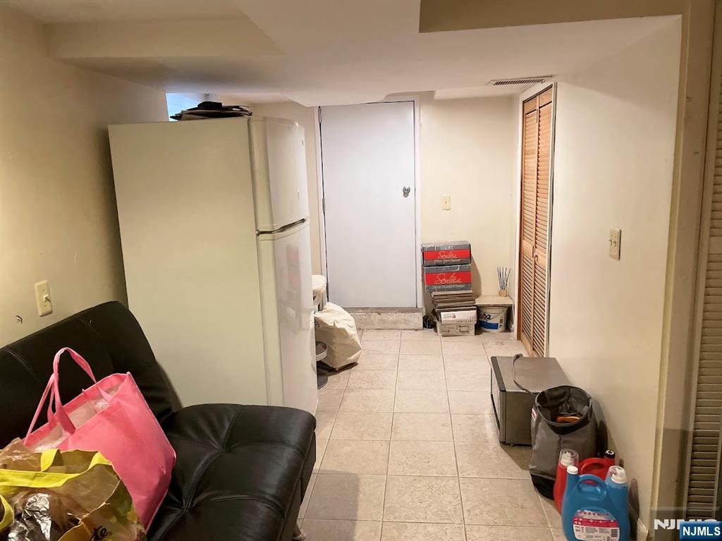 Kearny, New Jersey, 07032, United States, 3 Bedrooms Bedrooms, ,2 BathroomsBathrooms,Residential,For Sale,1852357