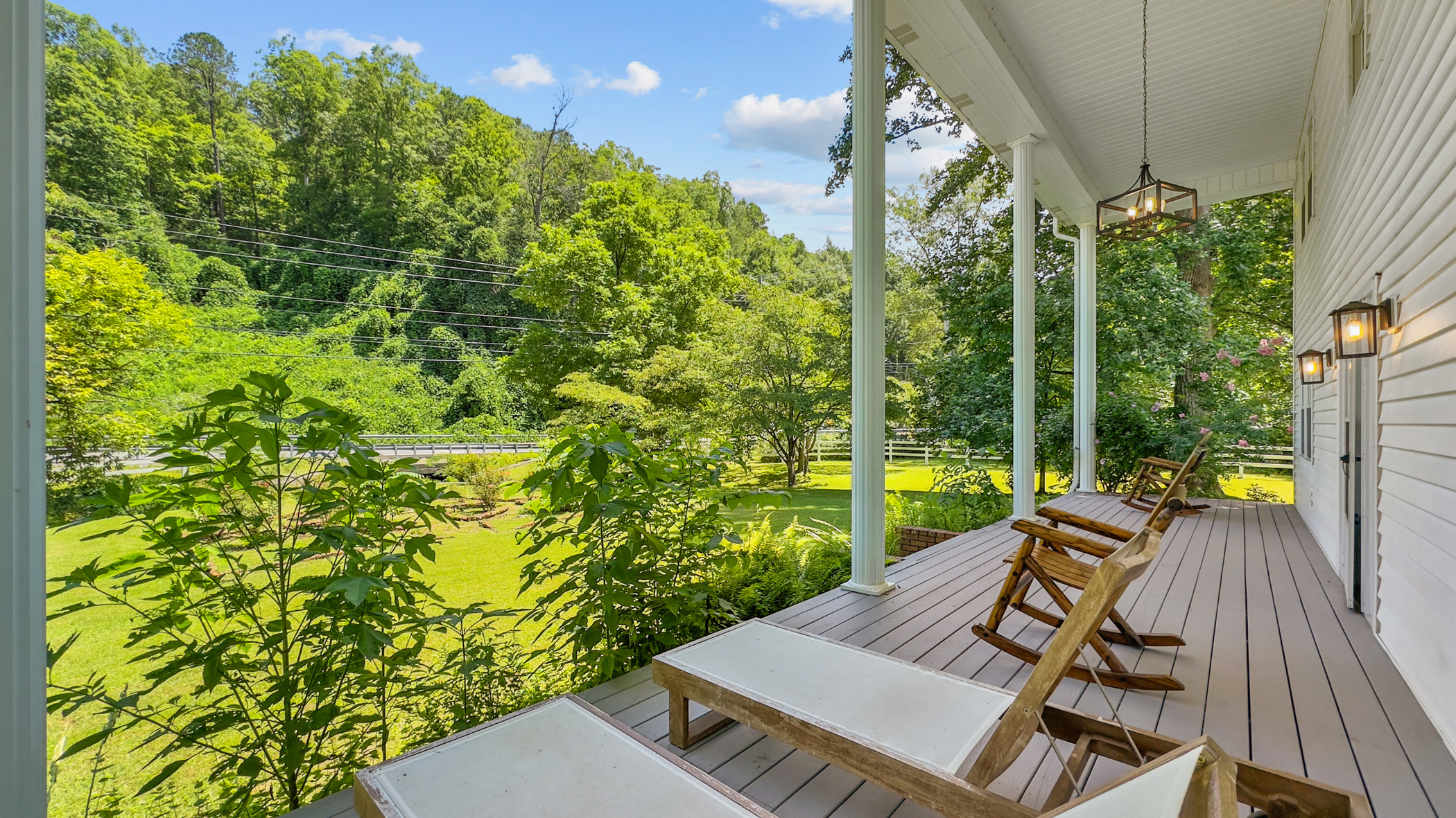 Gatlinburg, Tennessee, 37738, United States, 4 Bedrooms Bedrooms, ,3 BathroomsBathrooms,Residential,For Sale,1974957