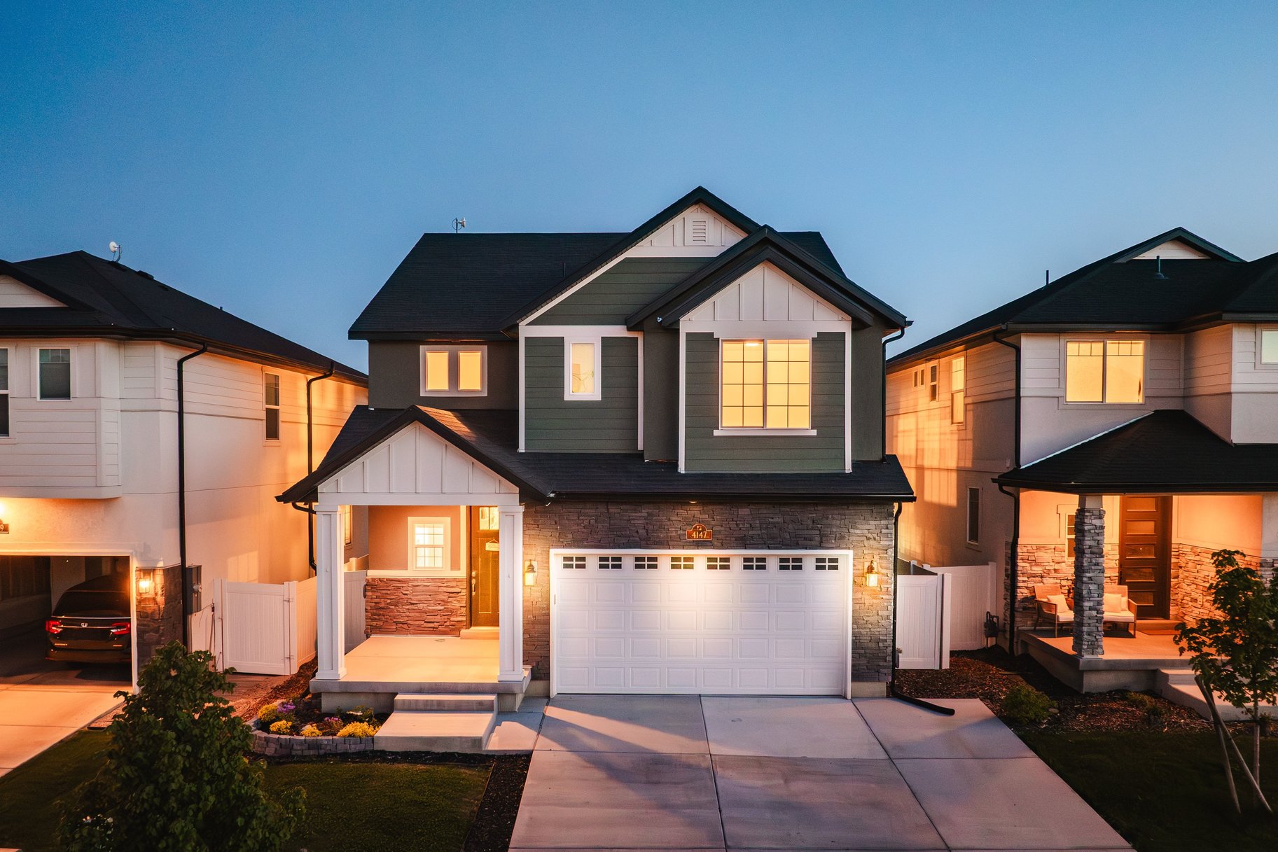  Fresh, Bright & Beautiful 2-Story Home - 物件實景