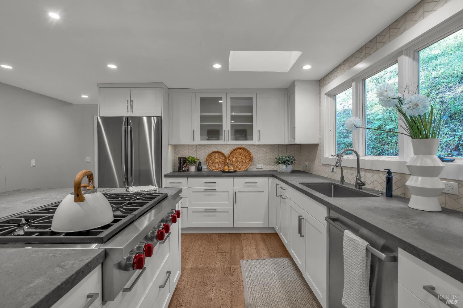 Mill Valley, California, 94941, United States, 4 Bedrooms Bedrooms, ,4 BathroomsBathrooms,Residential,For Sale,1793282