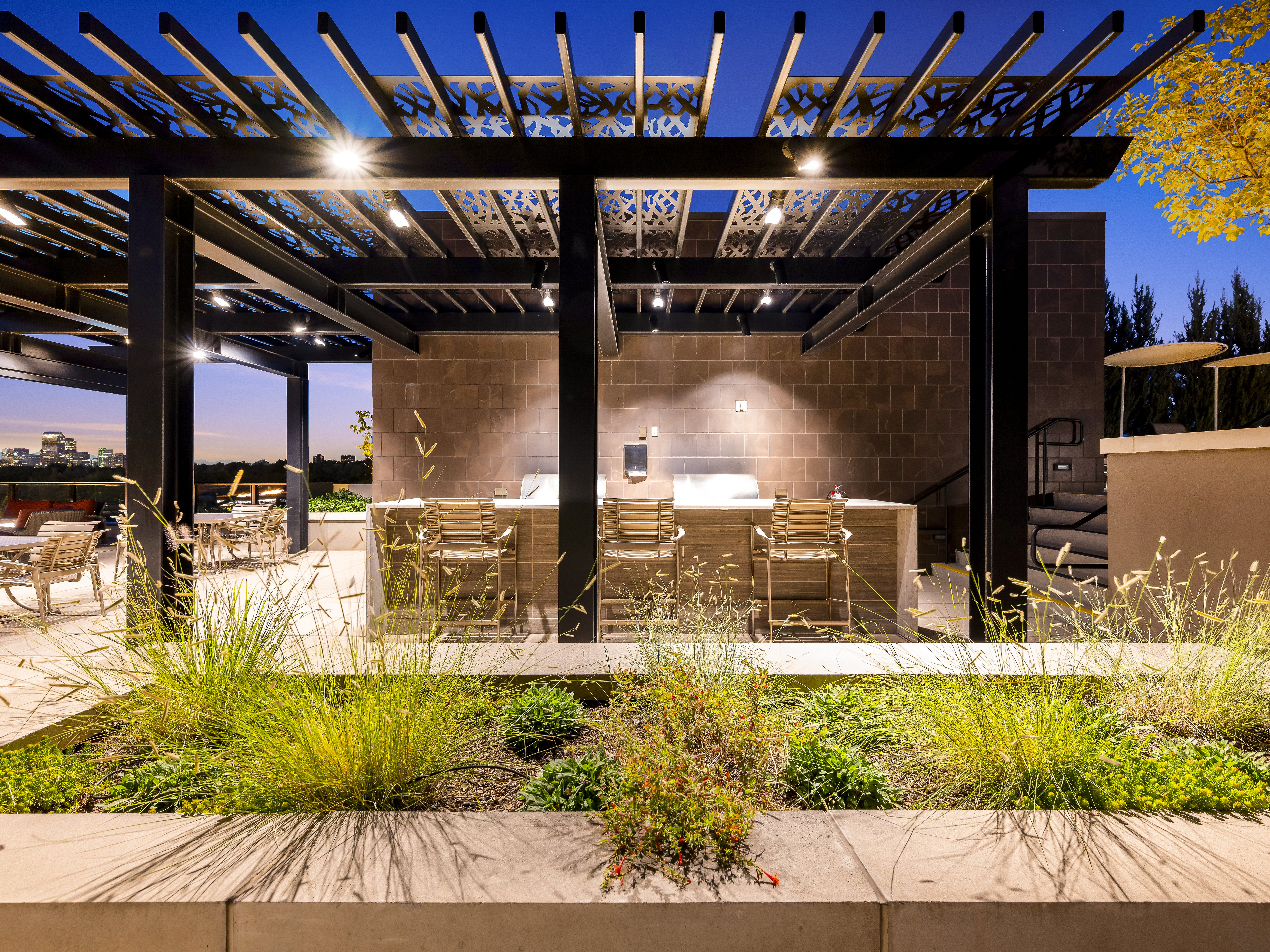  Open-concept floorplan designed for everyday living and large-scale entertaining - 物件實景