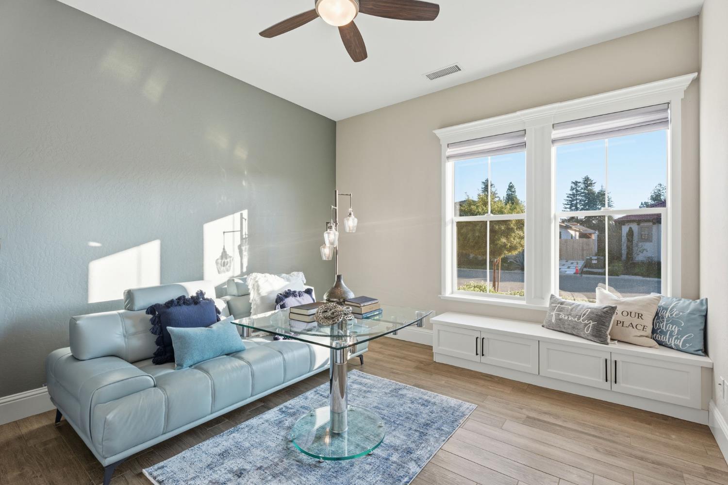 Clovis, California, 93619, United States, 4 Bedrooms Bedrooms, ,4 BathroomsBathrooms,Residential,For Sale,2010816