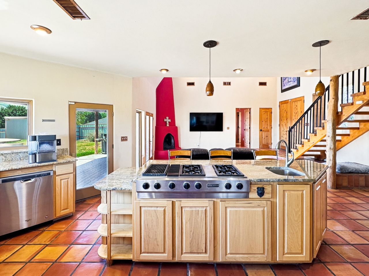 Carlsbad, New Mexico, 88220, United States, 4 Bedrooms Bedrooms, ,3 BathroomsBathrooms,Residential,For Sale,1973725