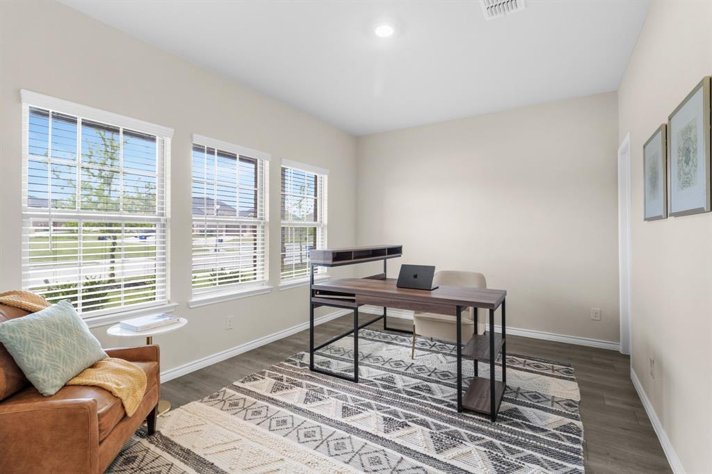 Little Elm, Texas, 75068, United States, 4 Bedrooms Bedrooms, ,3 BathroomsBathrooms,Residential,For Sale,1826722