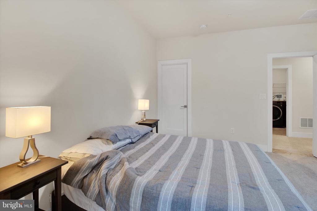 Doylestown, Pennsylvania, 18901, United States, 3 Bedrooms Bedrooms, ,3 BathroomsBathrooms,Residential,For Sale,1993457