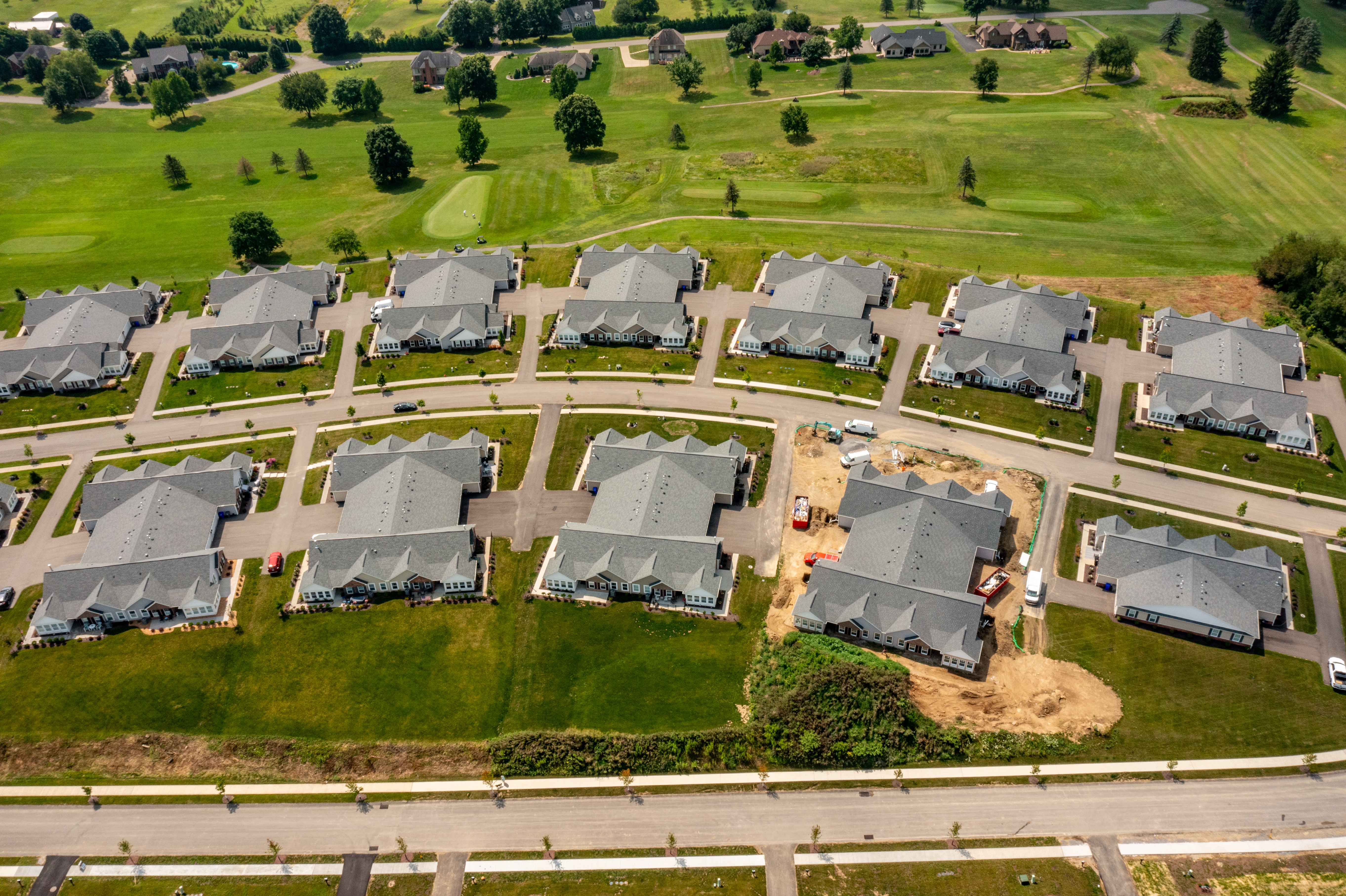  1083 Forest Oaks Drive, Butler, PA 16001 - 物件實景