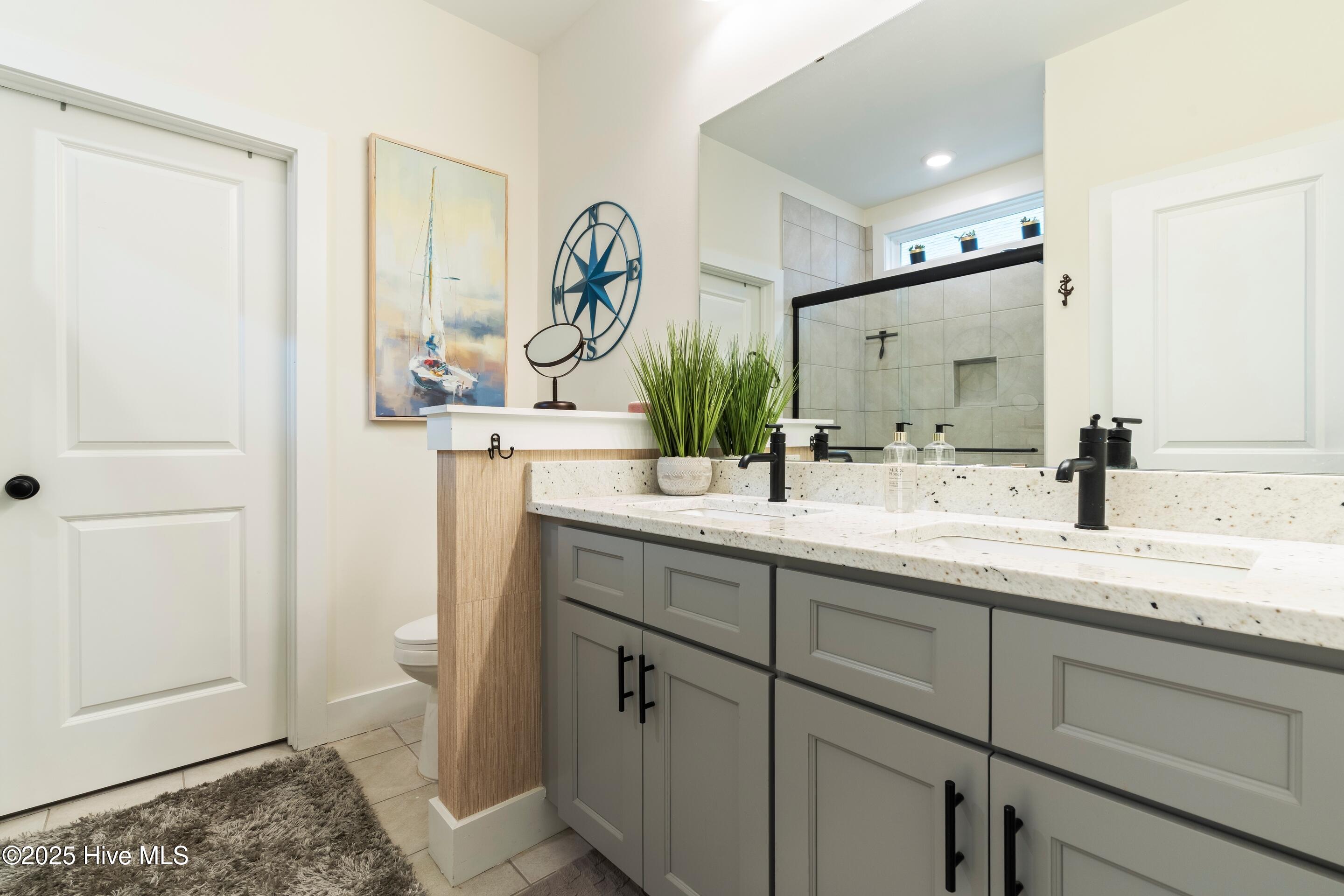 Southport, North Carolina, 28461, United States, 3 Bedrooms Bedrooms, ,2 BathroomsBathrooms,Residential,For Sale,1925242