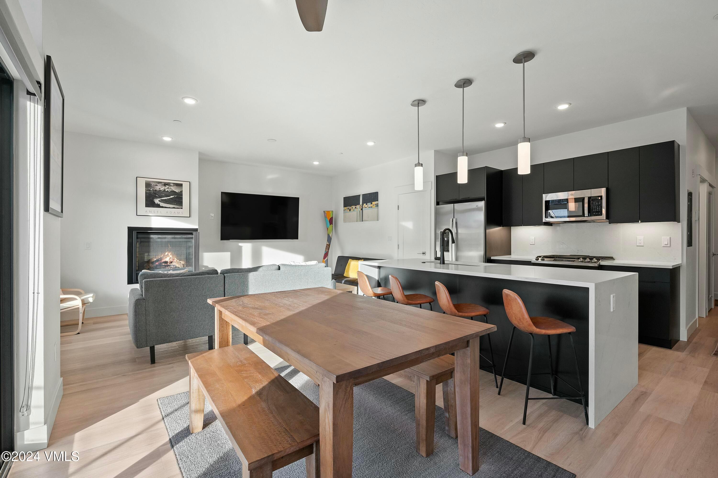 Silverthorne, Colorado, 80498, United States, 2 Bedrooms Bedrooms, ,2 BathroomsBathrooms,Residential,For Sale,1804638