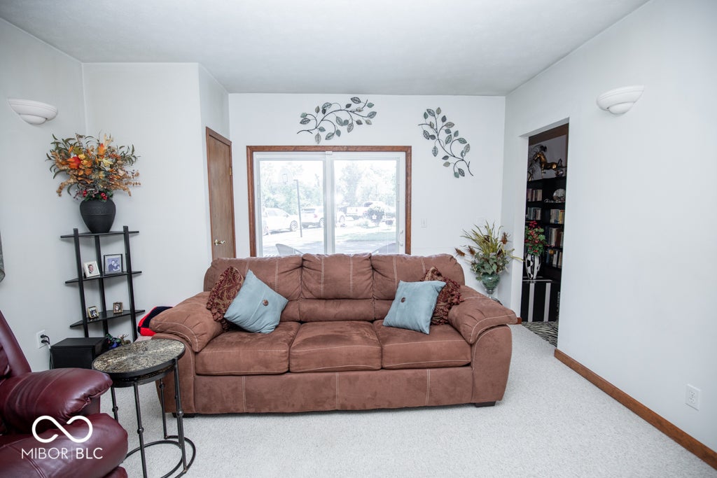 North Vernon, Indiana, 47265, United States, 4 Bedrooms Bedrooms, ,3 BathroomsBathrooms,Residential,For Sale,1883464