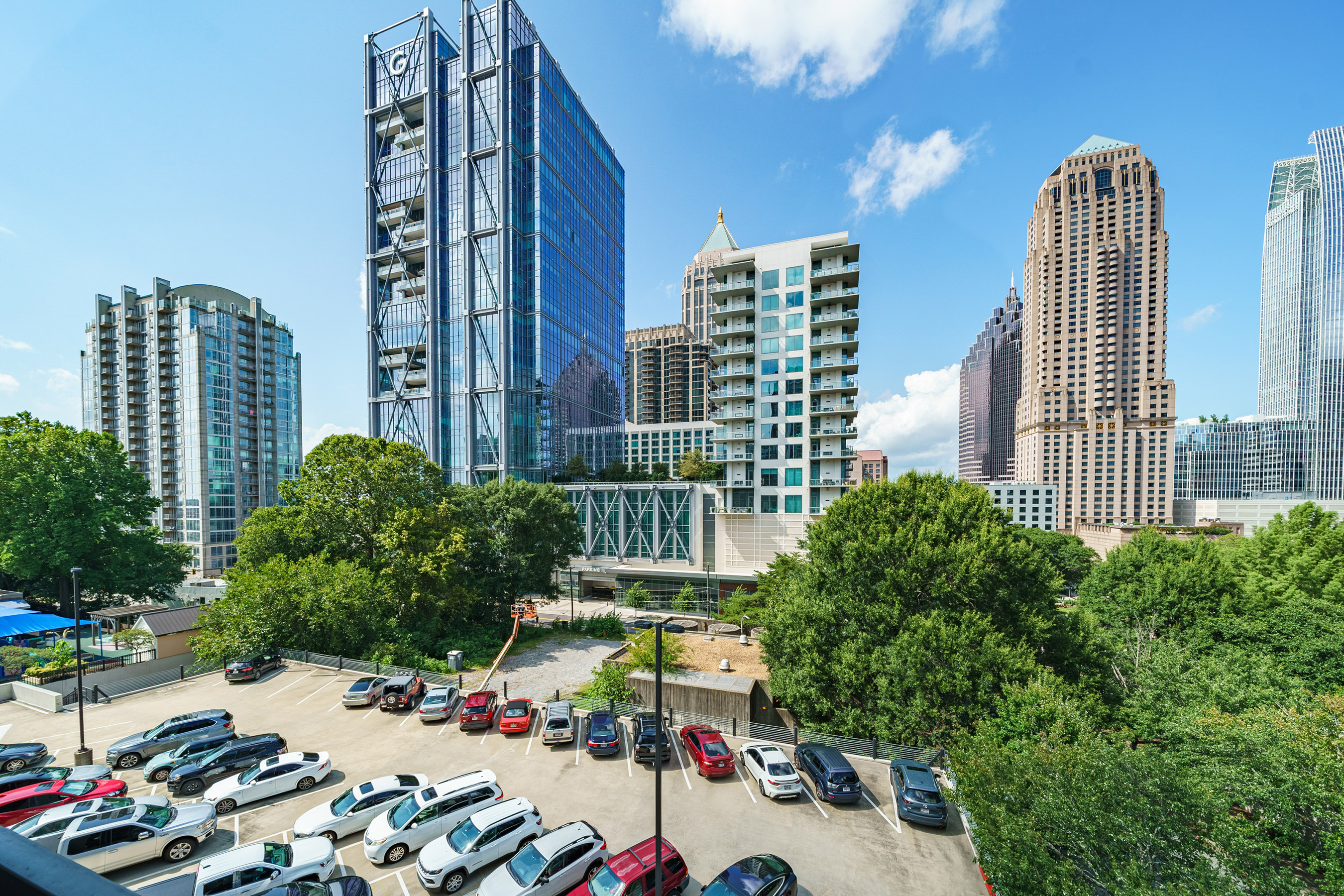  Peachtree Walk - Sought After Midtown Retreat - 物件實景