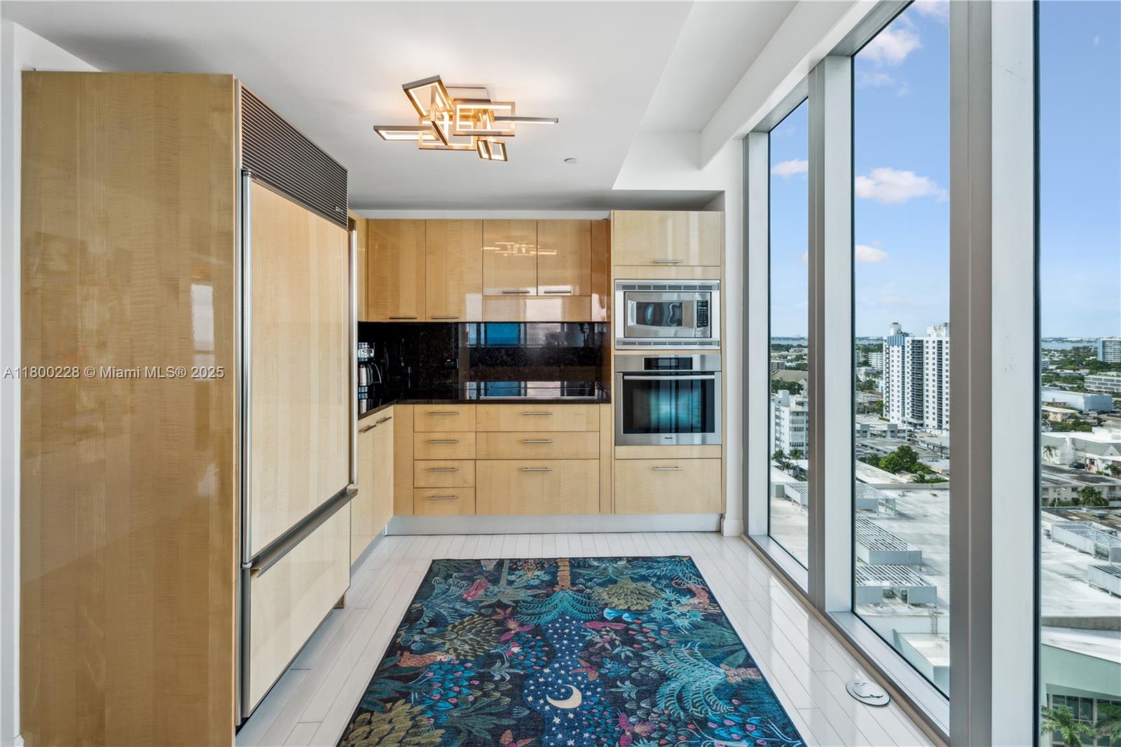 Miami Beach, Florida, 33141, United States, 2 Bedrooms Bedrooms, ,2 BathroomsBathrooms,Residential,For Sale,1803957