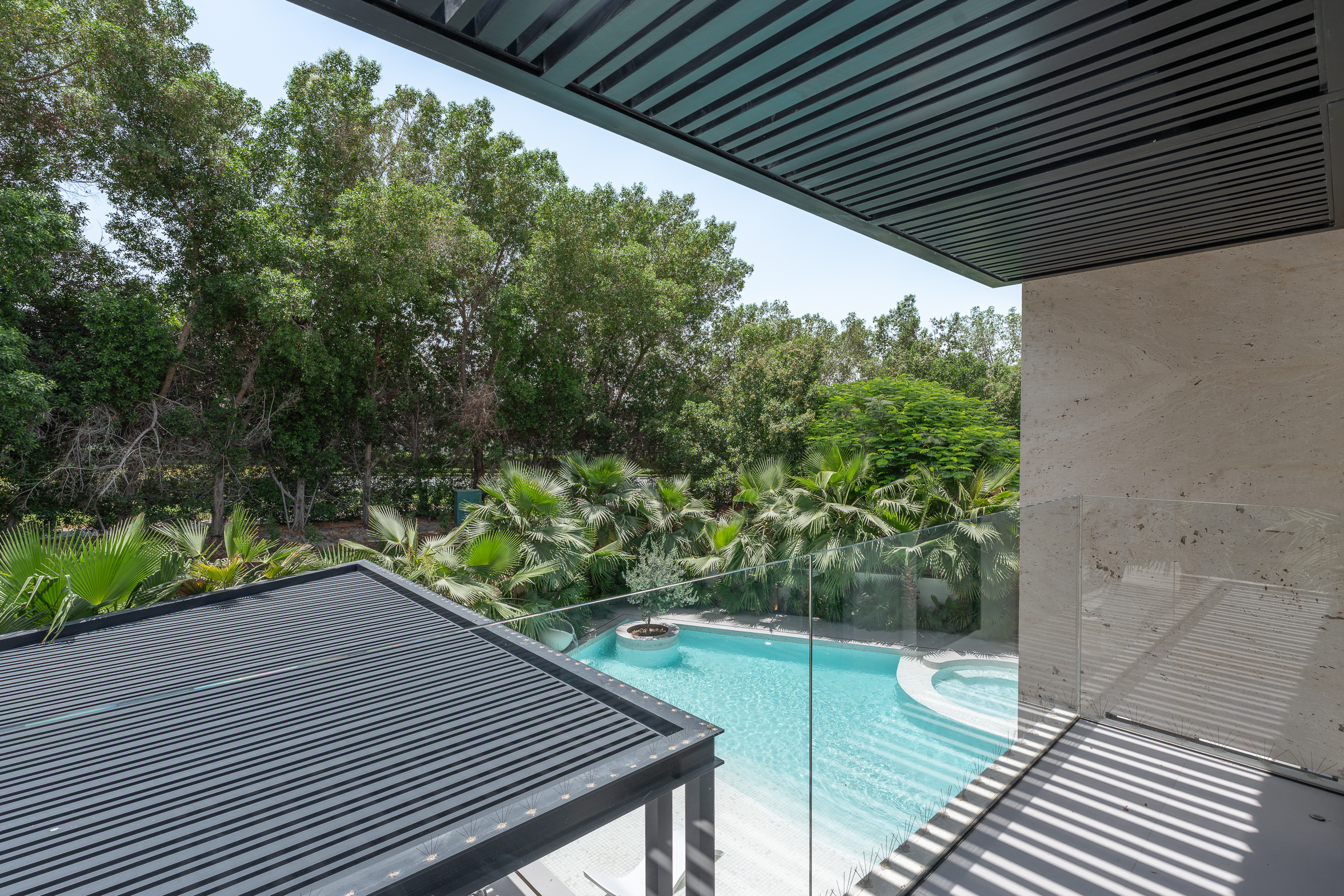  Majestic Ready-to-Move Villa in JGE - 物件實景